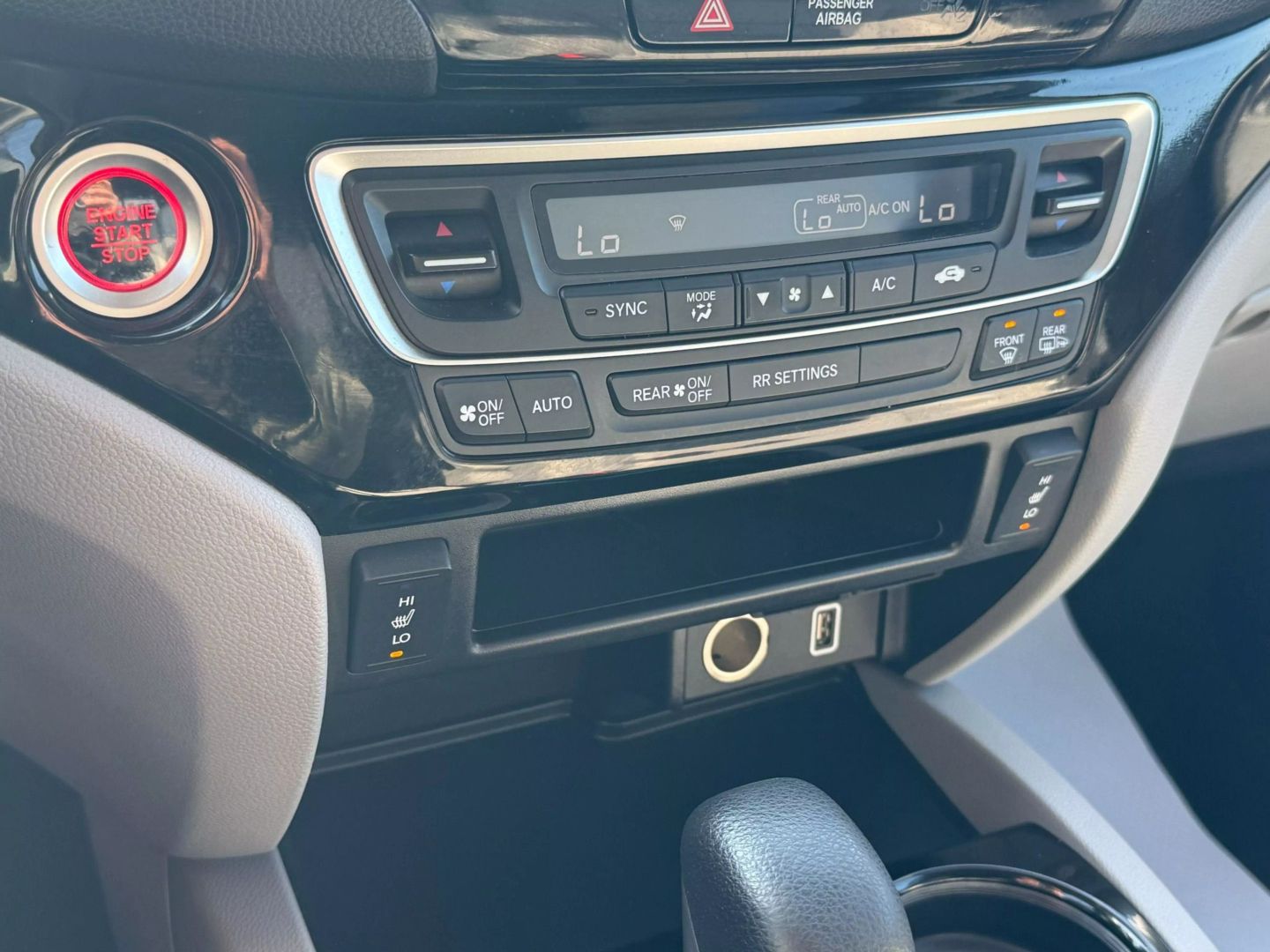 2019 Honda Ridgeline - Image 42