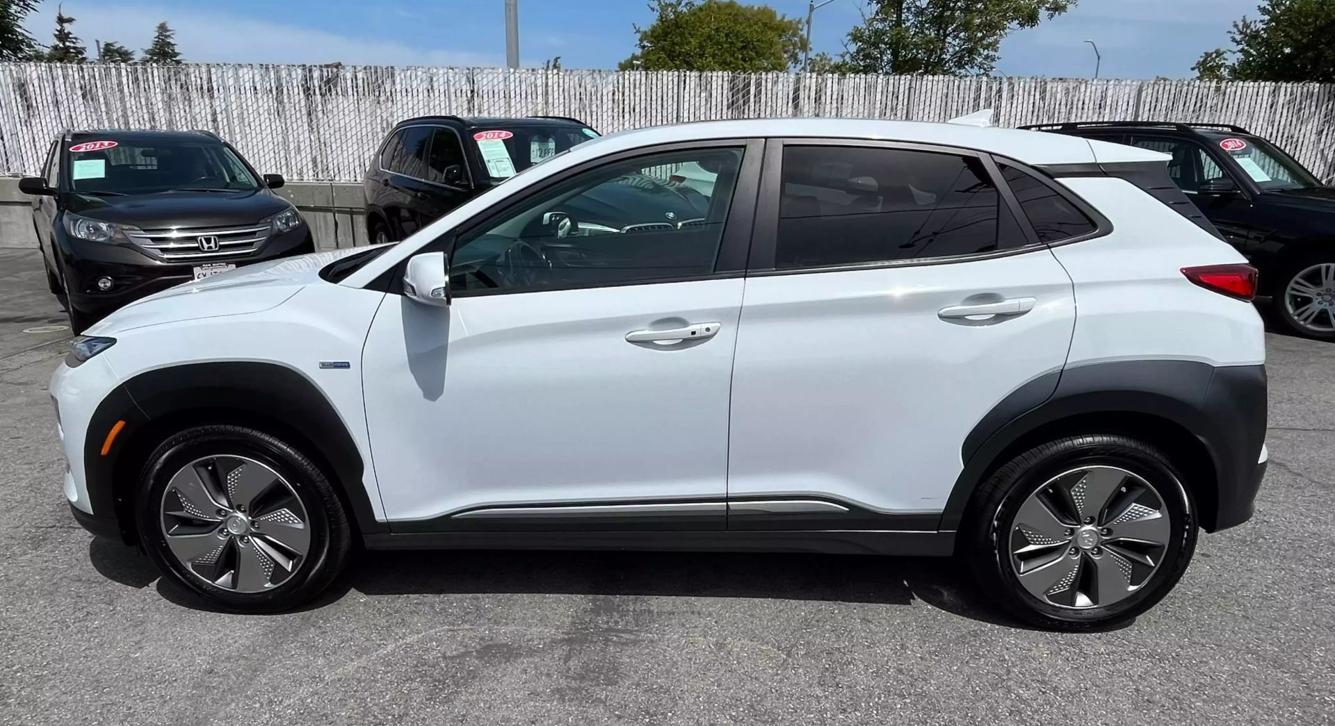2019 Hyundai Kona Electric  Vin: Km8k33ag4ku029358 Stock Id: 029358 - Image 4