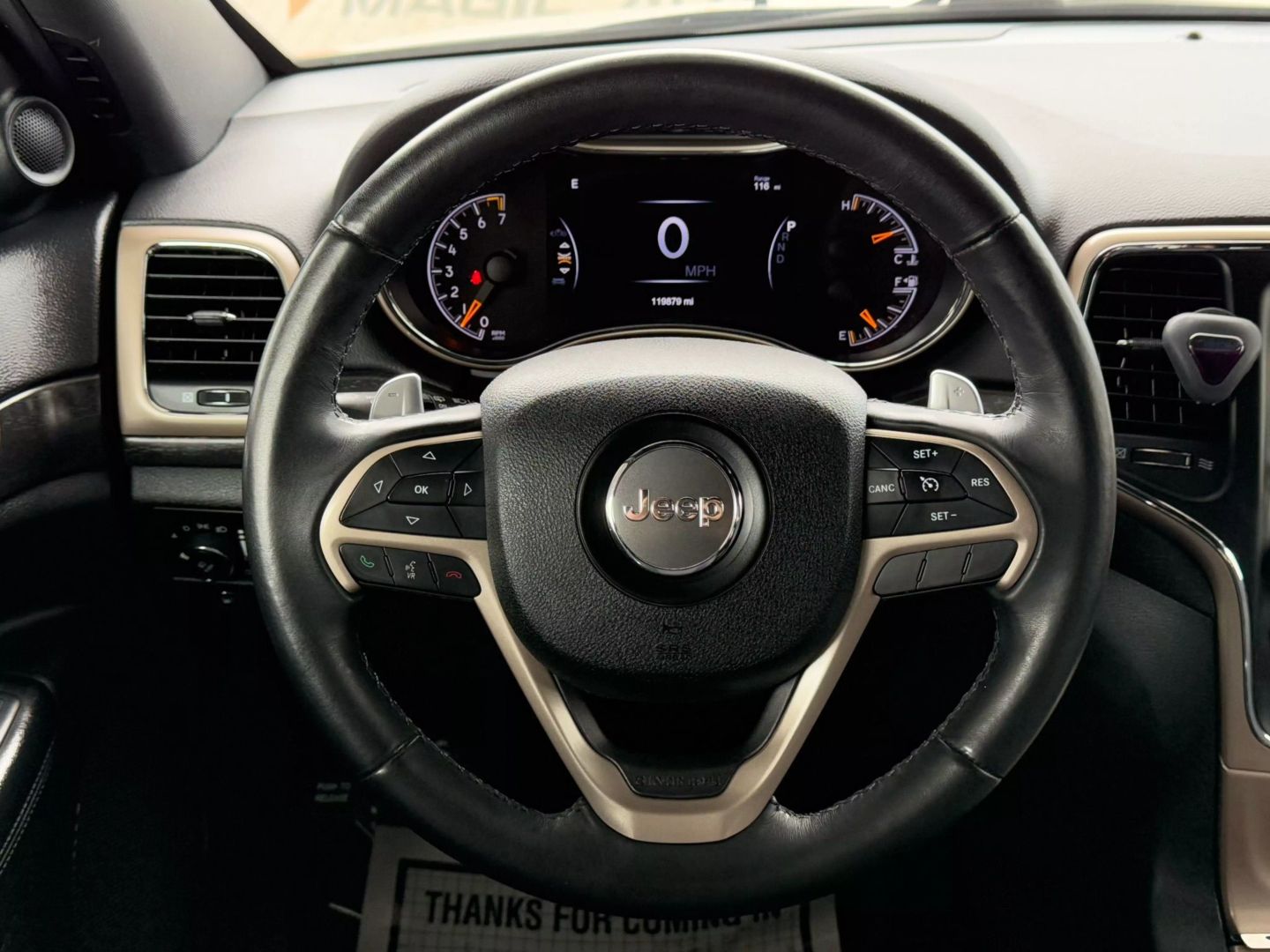 2017 Jeep Grand Cherokee - Image 31
