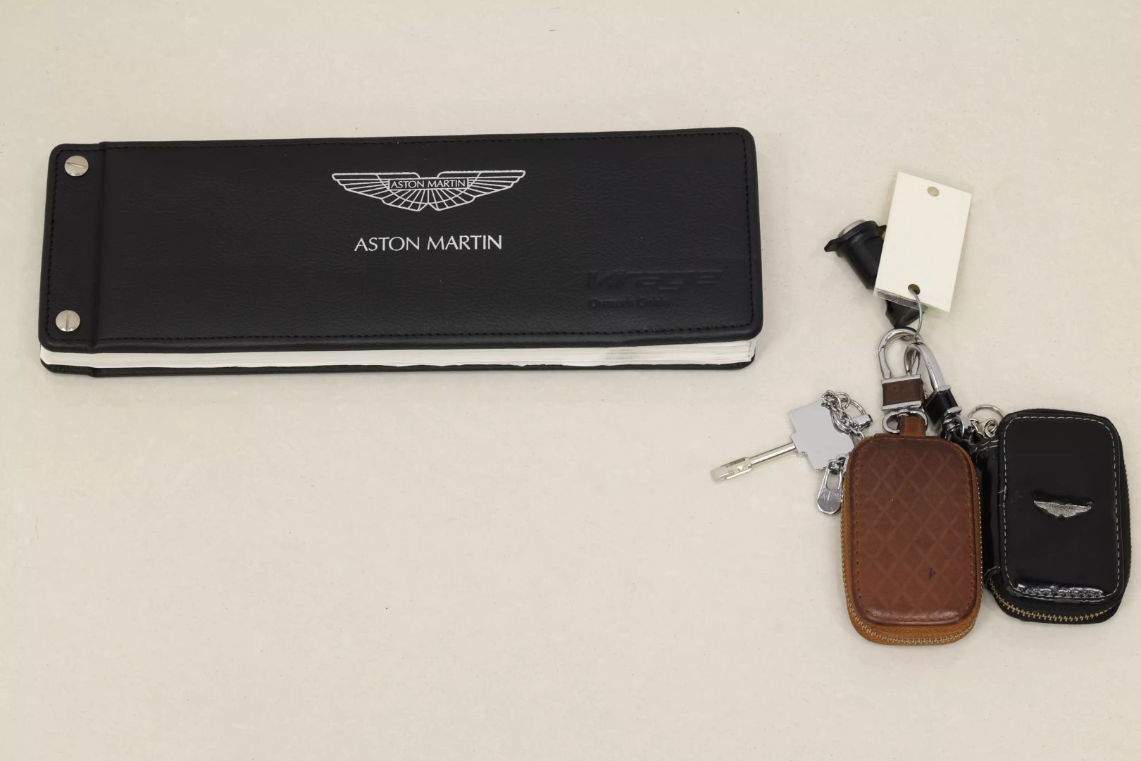 2012 Aston Martin Virage - Image 5