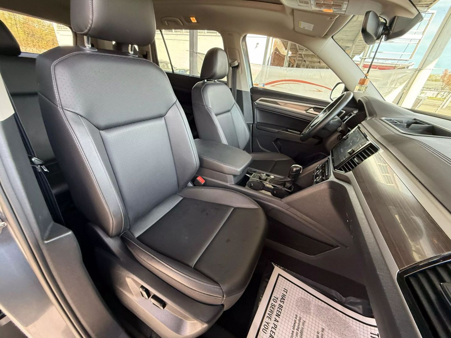 2020 Volkswagen Atlas - Image 28