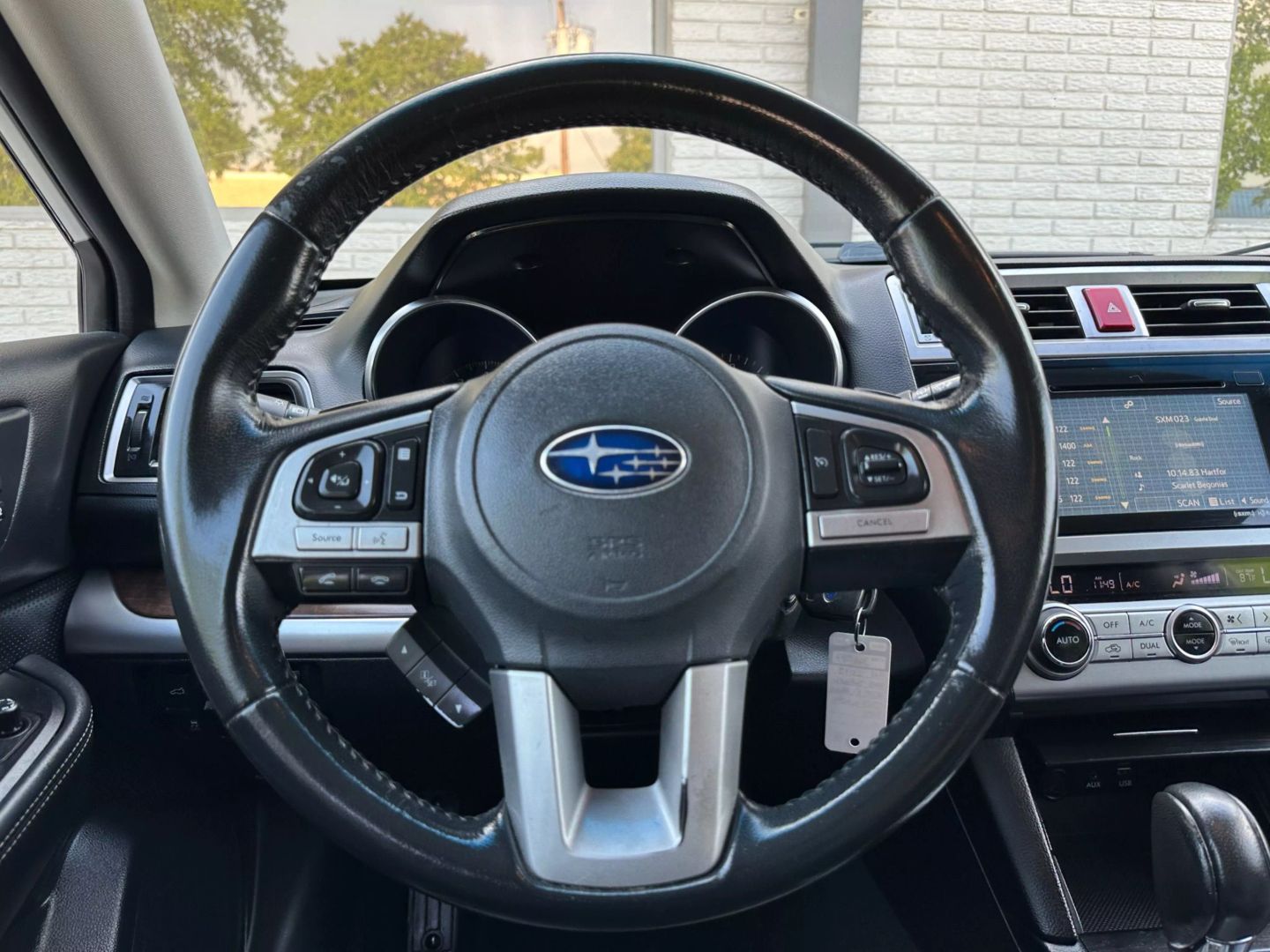 2015 Subaru Outback - Image 29