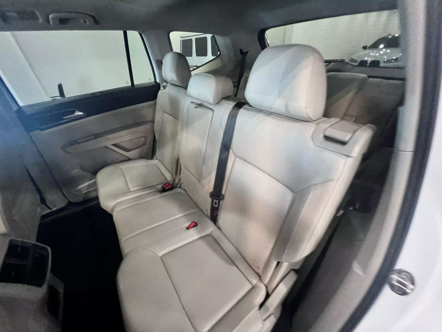 2019 Volkswagen Atlas Sel R-line Sport Utility 4d - Image 16