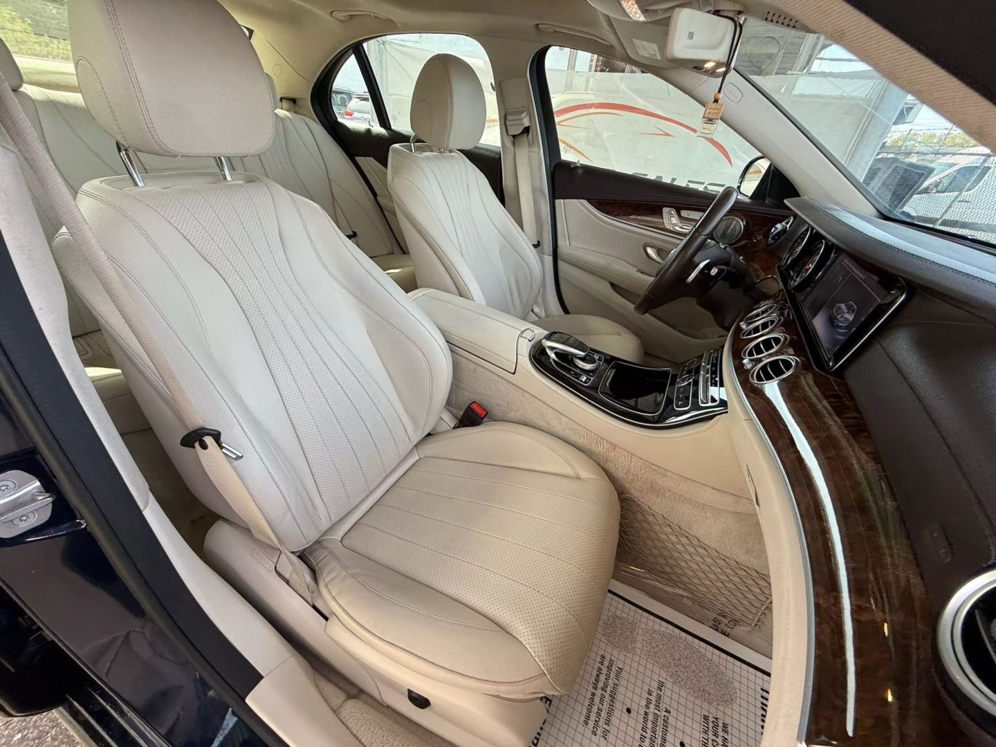 2018 Mercedes-benz E-class - Image 25
