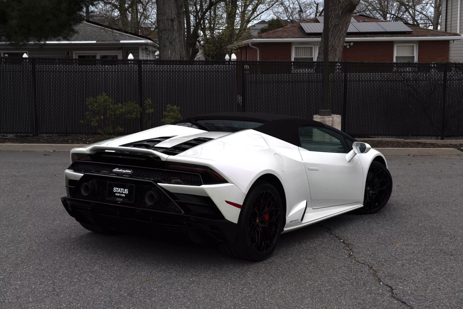 2024 Lamborghini Huracan - Image 32