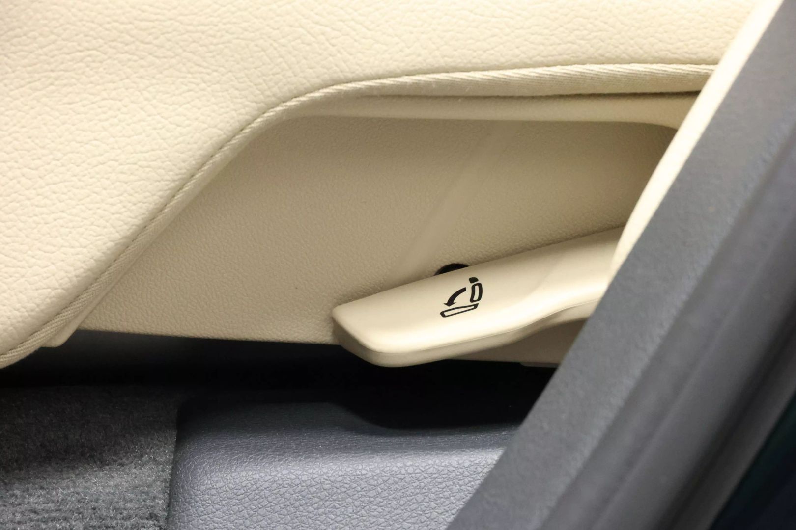 2018 Audi Q5 - Image 56