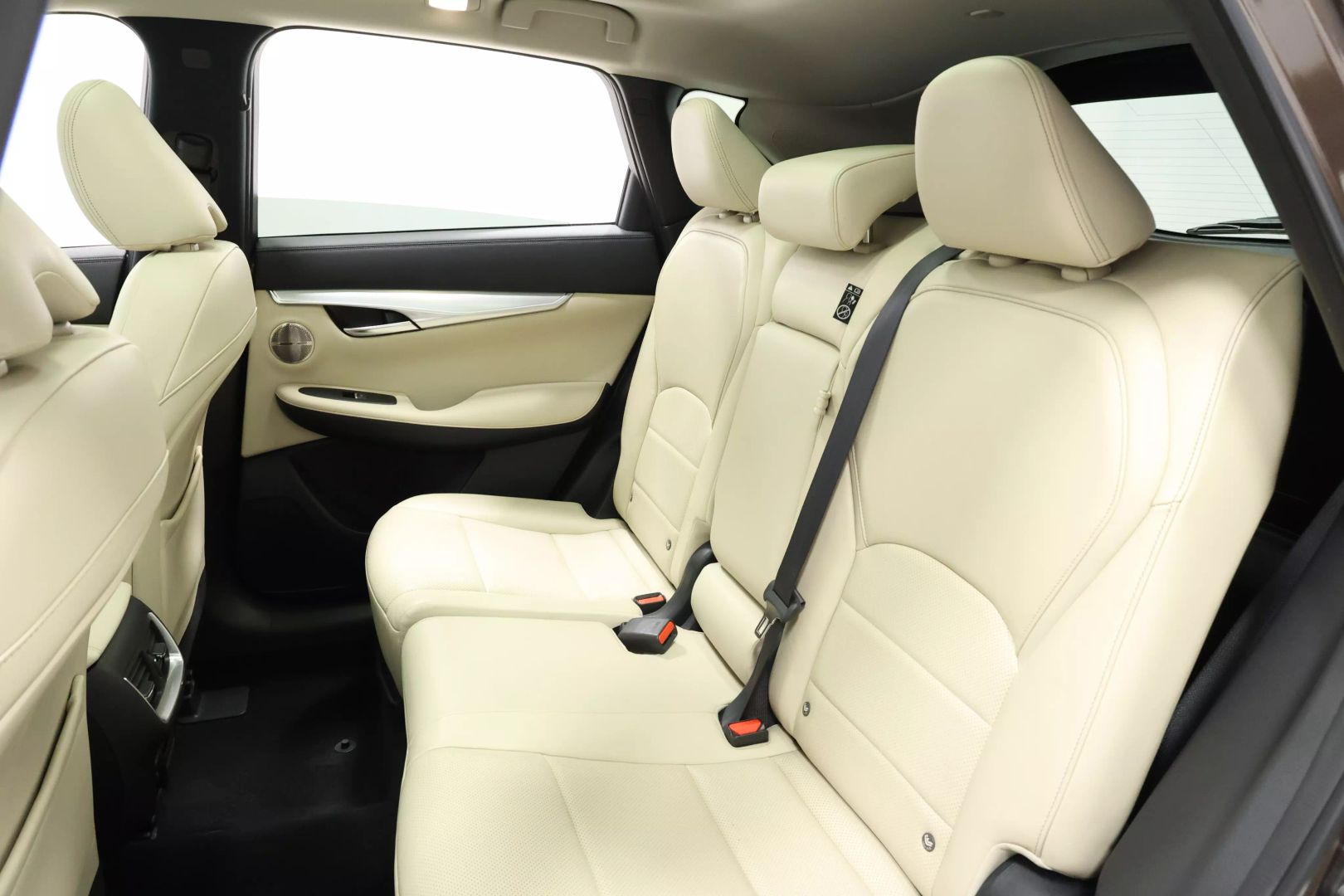 2019 Infiniti Qx50 - Image 3