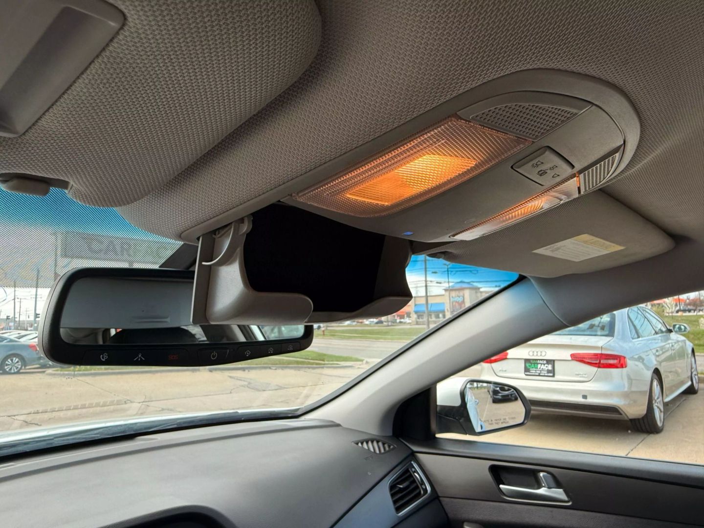 2015 Hyundai Sonata - Image 45