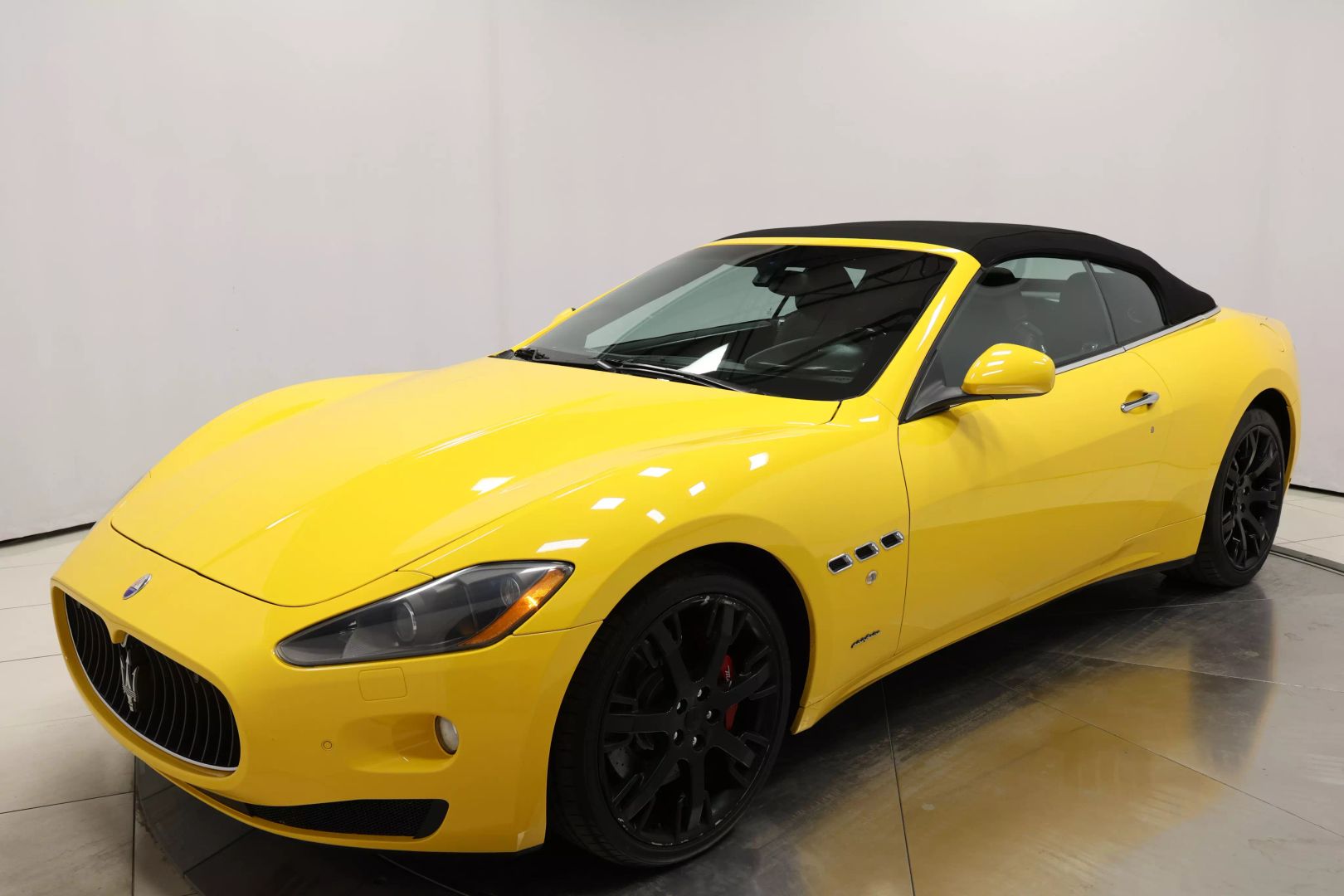 2011 Maserati Granturismo - Image 92