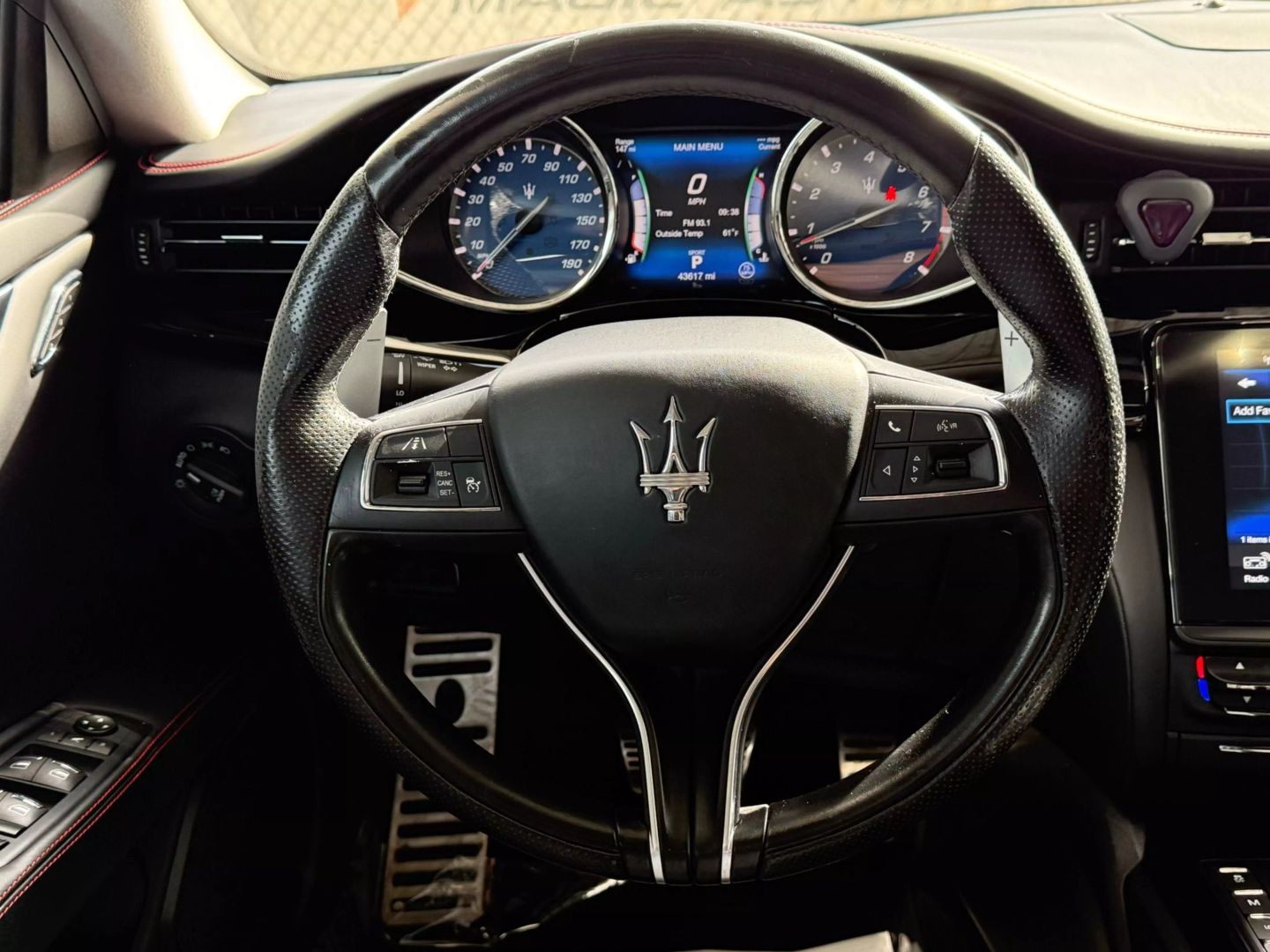 2017 Maserati Quattroporte - Image 35