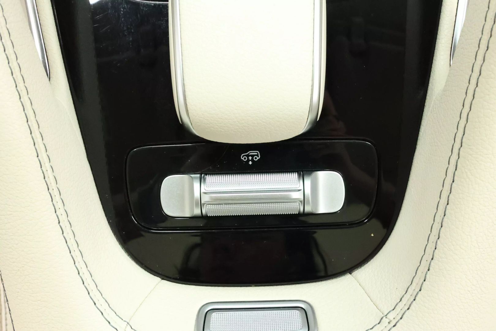 2020 Mercedes-benz Gls - Image 56