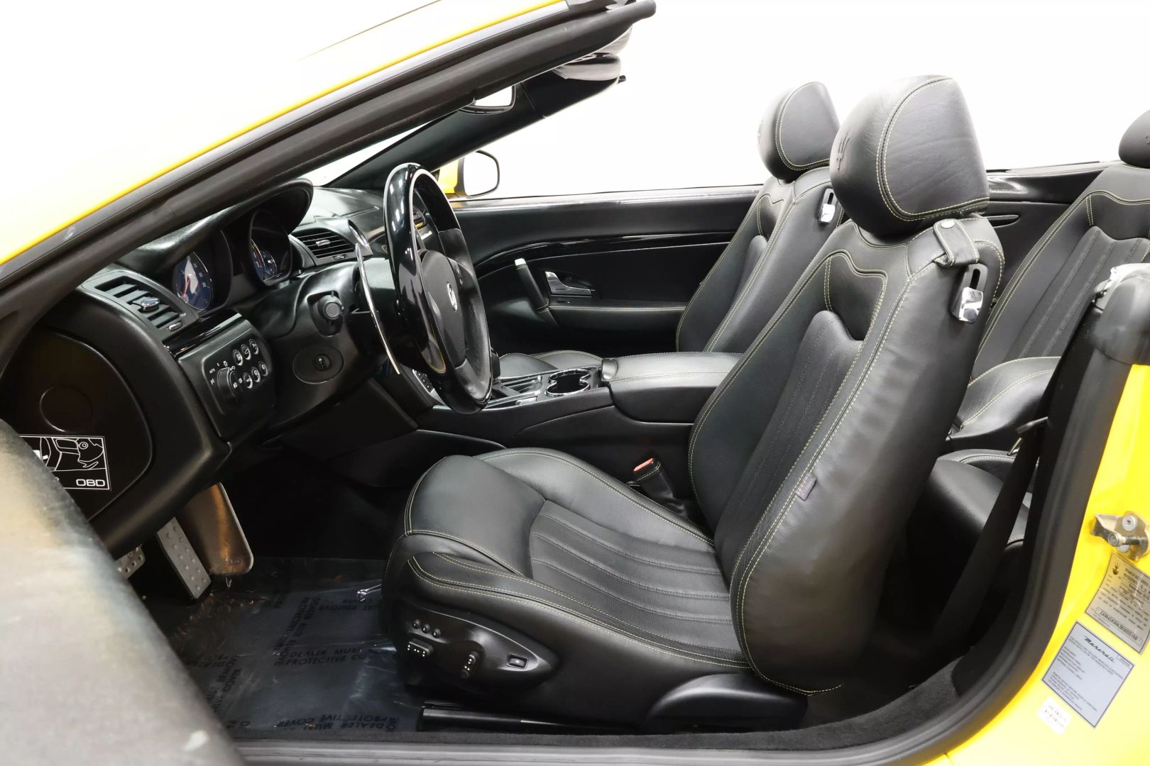 2011 Maserati Granturismo - Image 12
