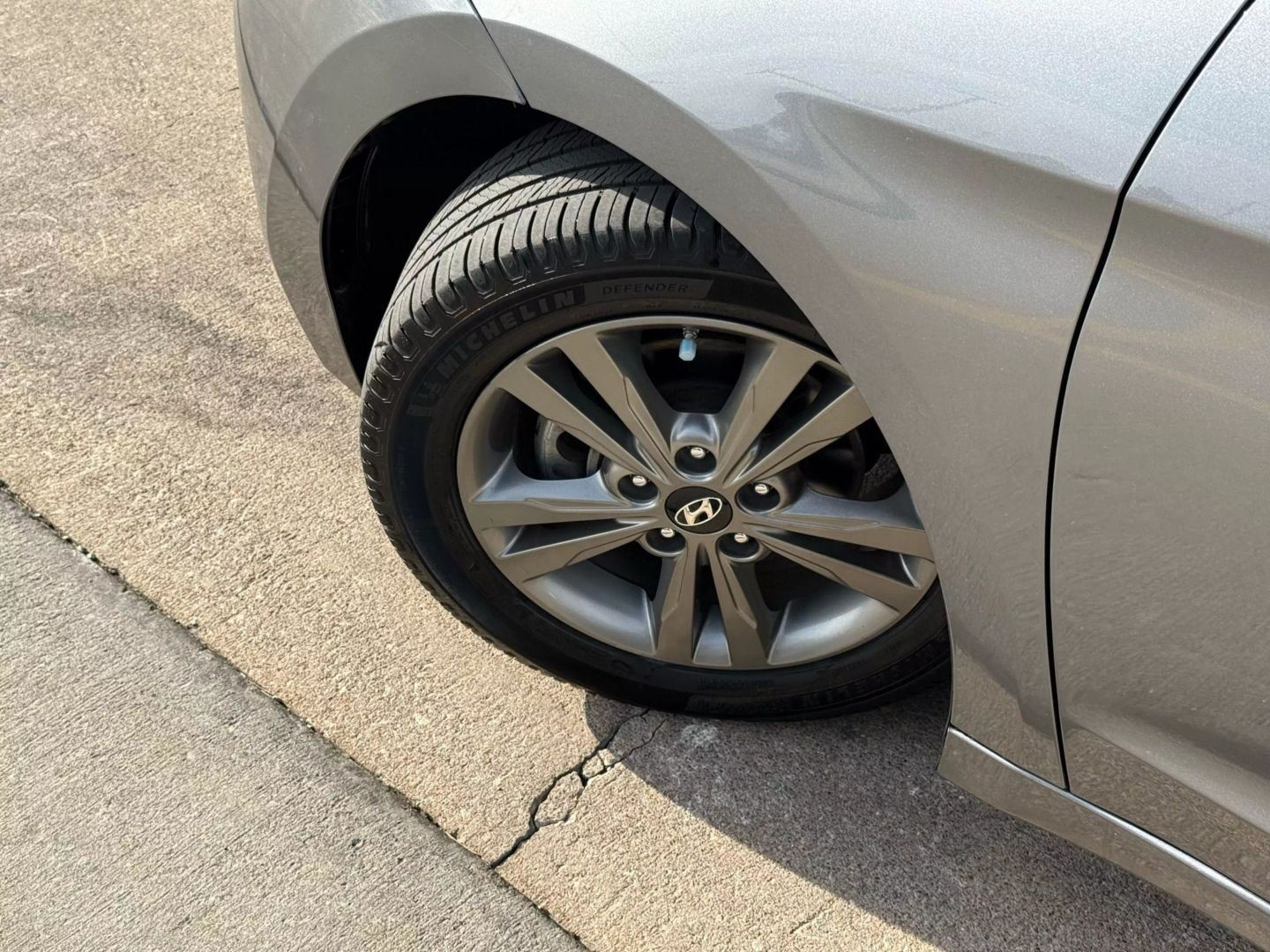 2018 Hyundai Elantra - Image 49