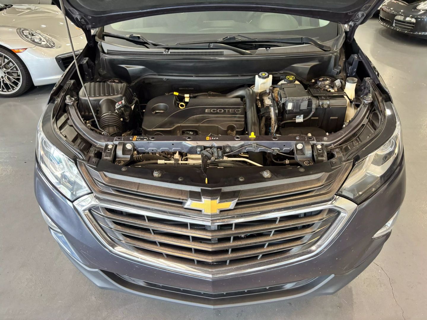 2019 Chevrolet Equinox Ls Sport Utility 4d - Image 27