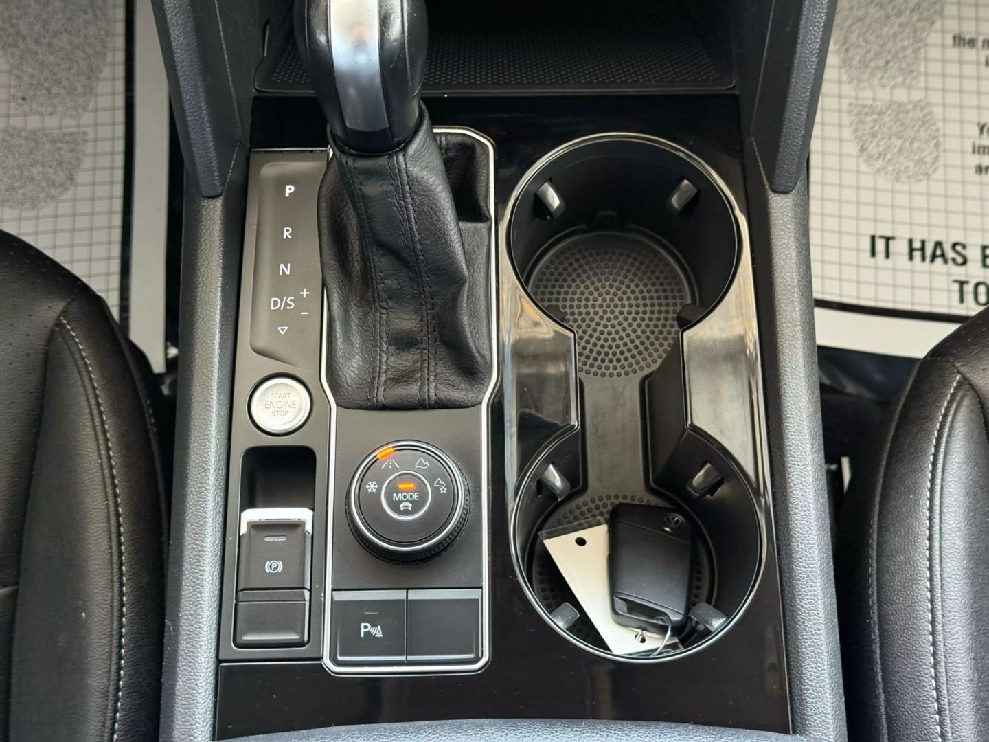 2020 Volkswagen Atlas - Image 31