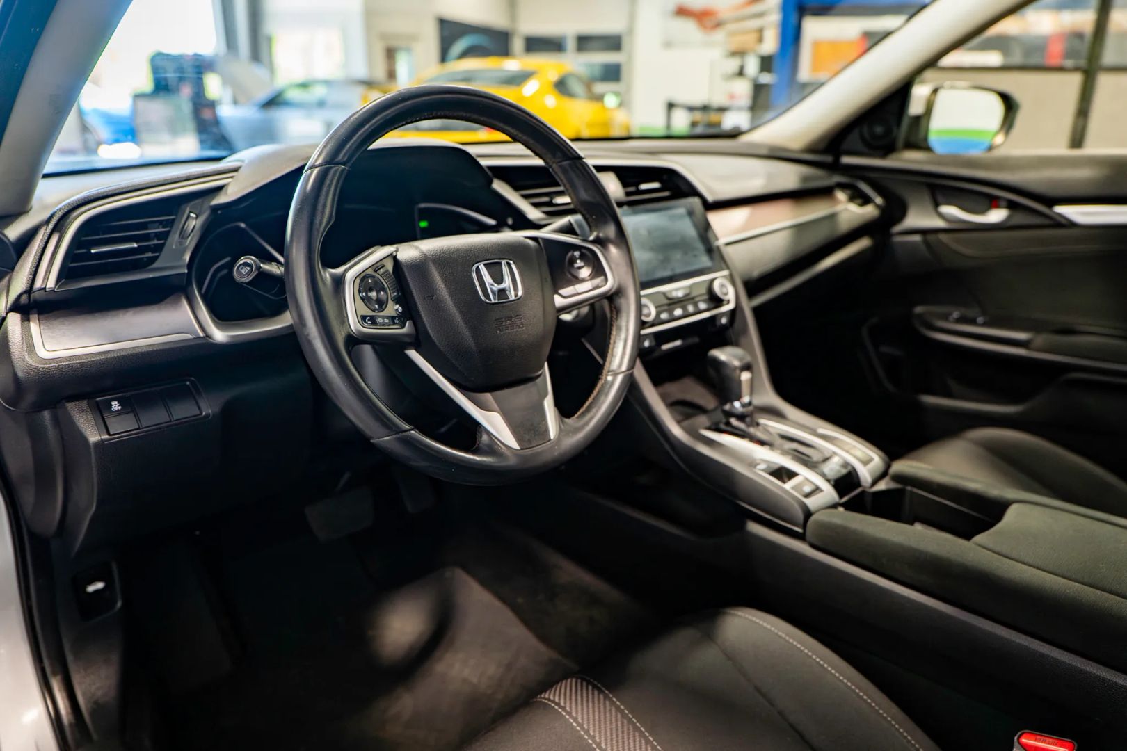 2018 Honda Civic Ex-t Sedan 4d - Image 25