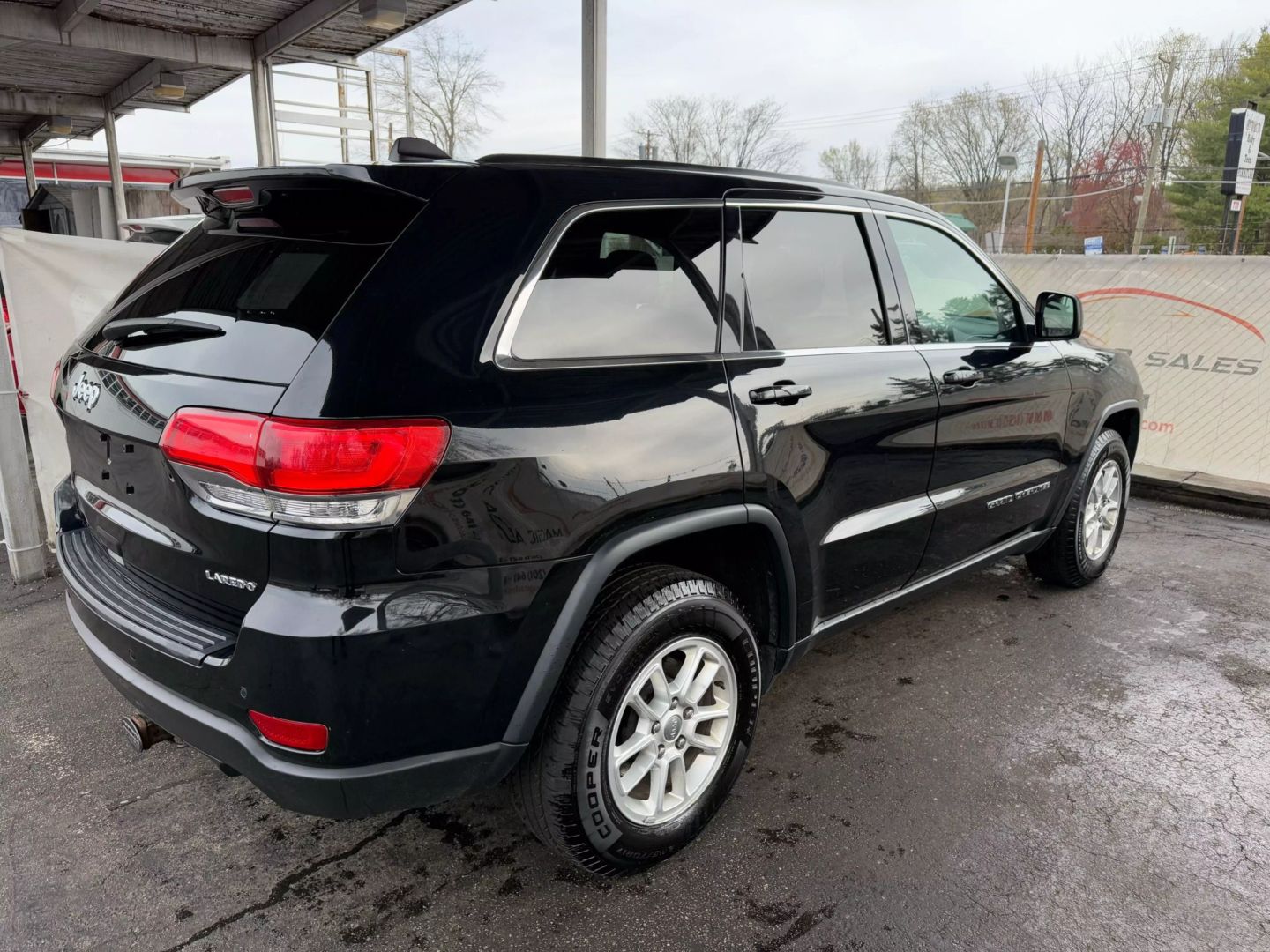 2019 Jeep Grand Cherokee - Image 12