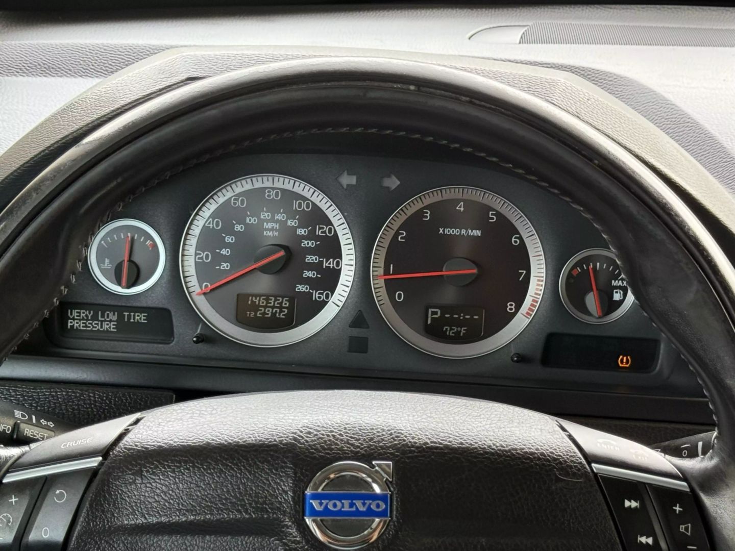 2014 Volvo Xc90 - Image 34