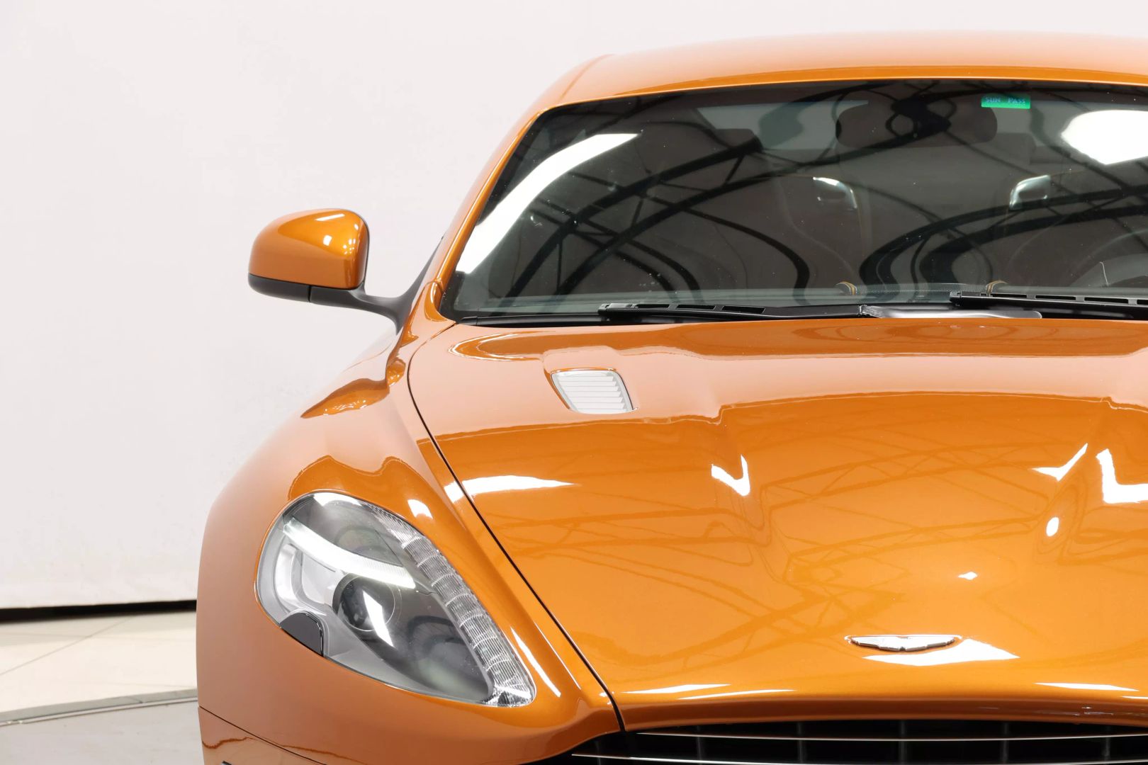 2012 Aston Martin Virage - Image 70