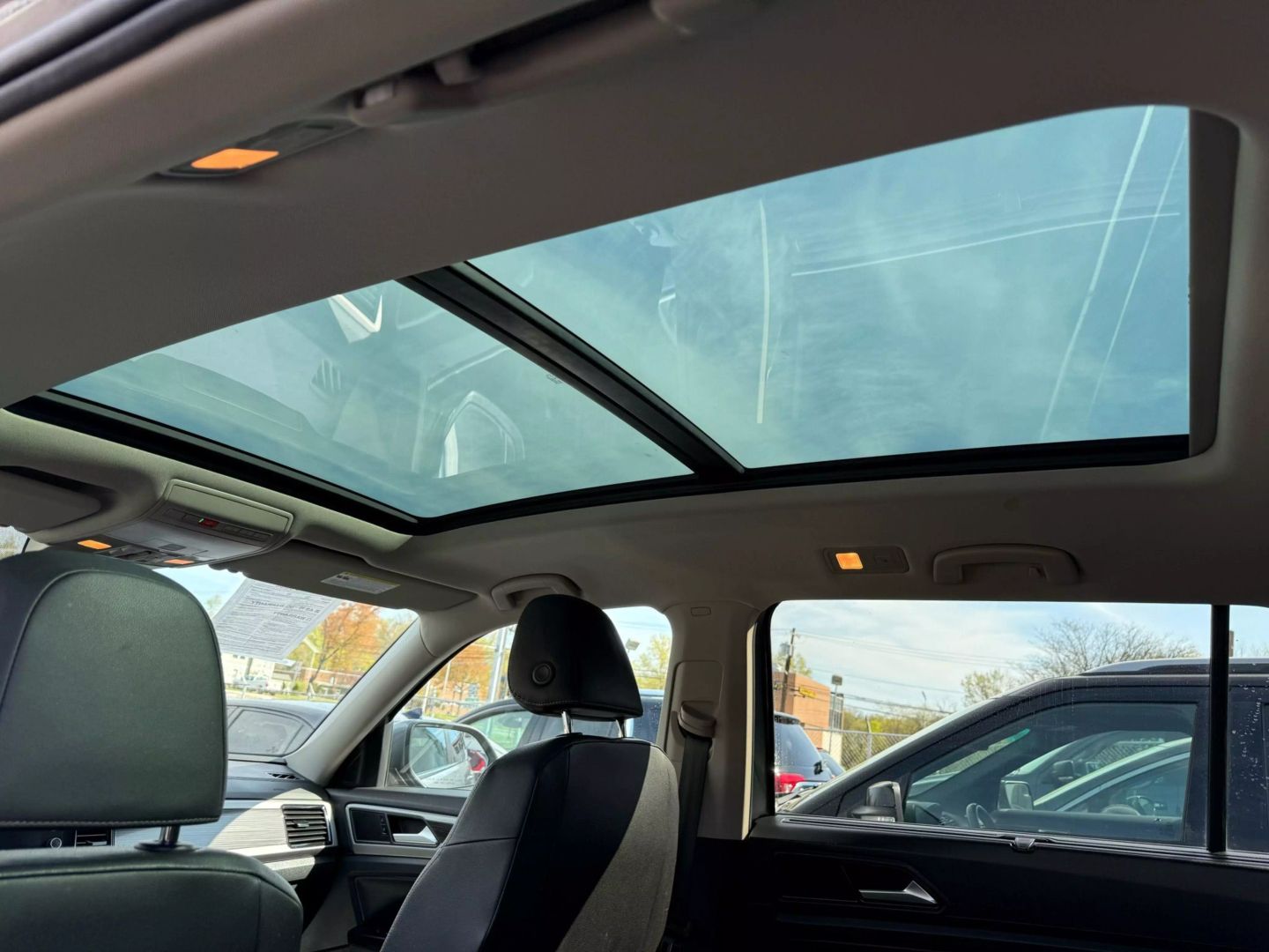 2020 Volkswagen Atlas - Image 42