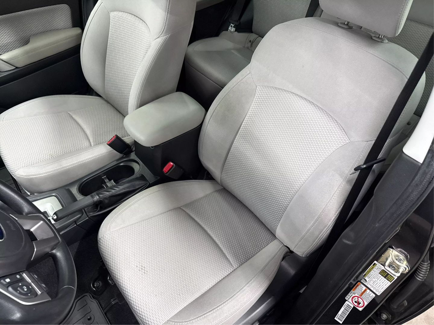 2018 Subaru Forester - Image 27