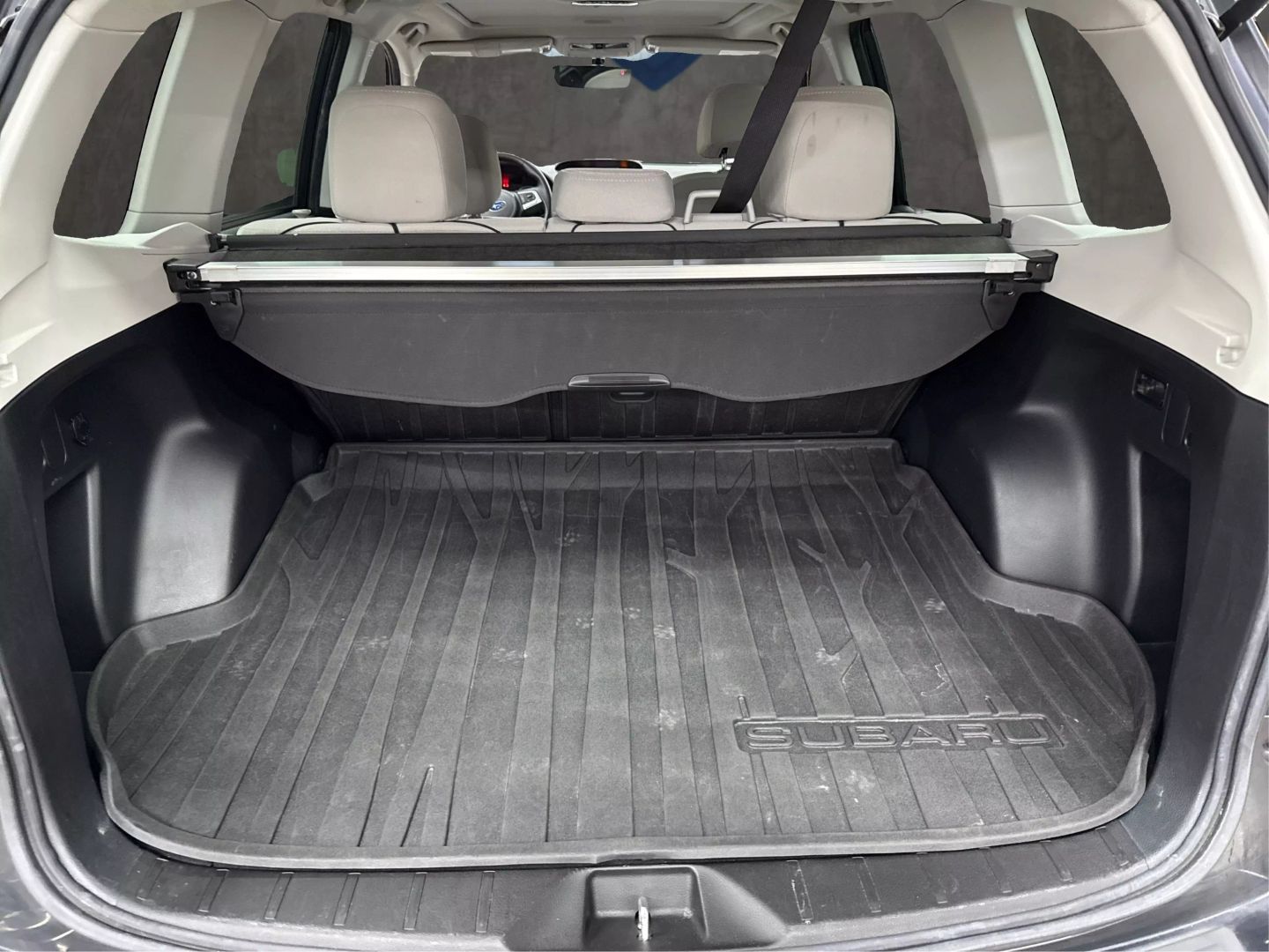 2018 Subaru Forester - Image 12