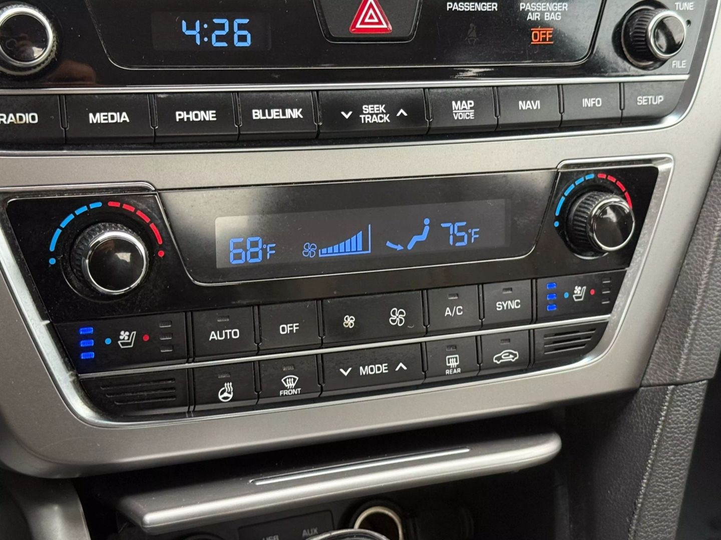 2015 Hyundai Sonata - Image 43