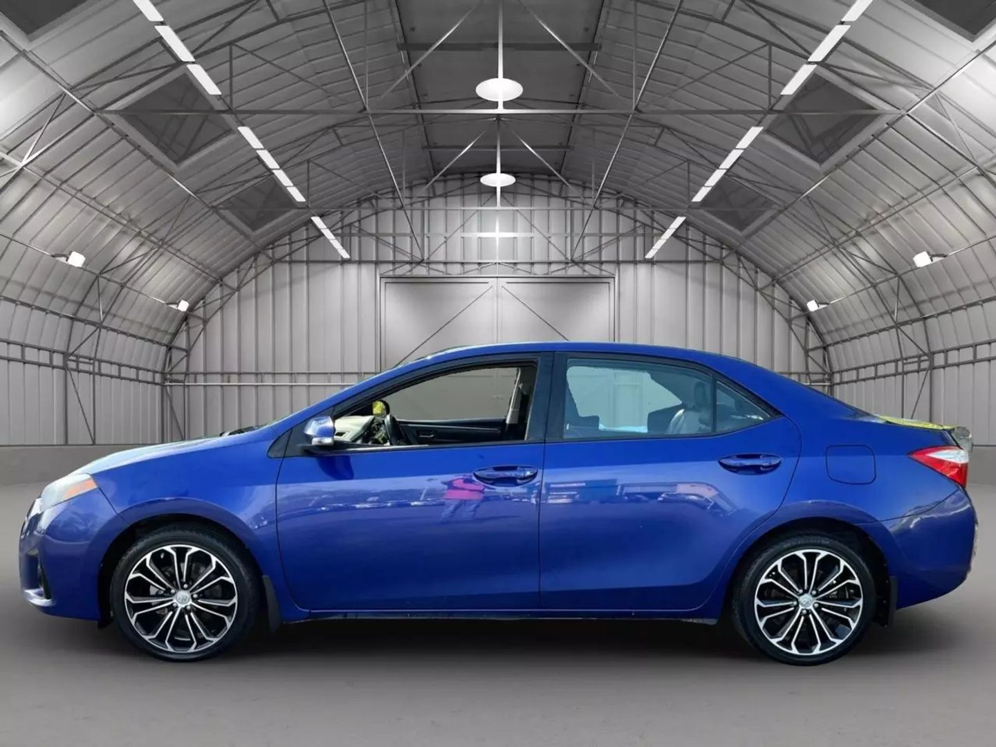 Used 2016 Toyota Corolla S Premium with VIN 2T1BURHE1GC663708 for sale in Kansas City