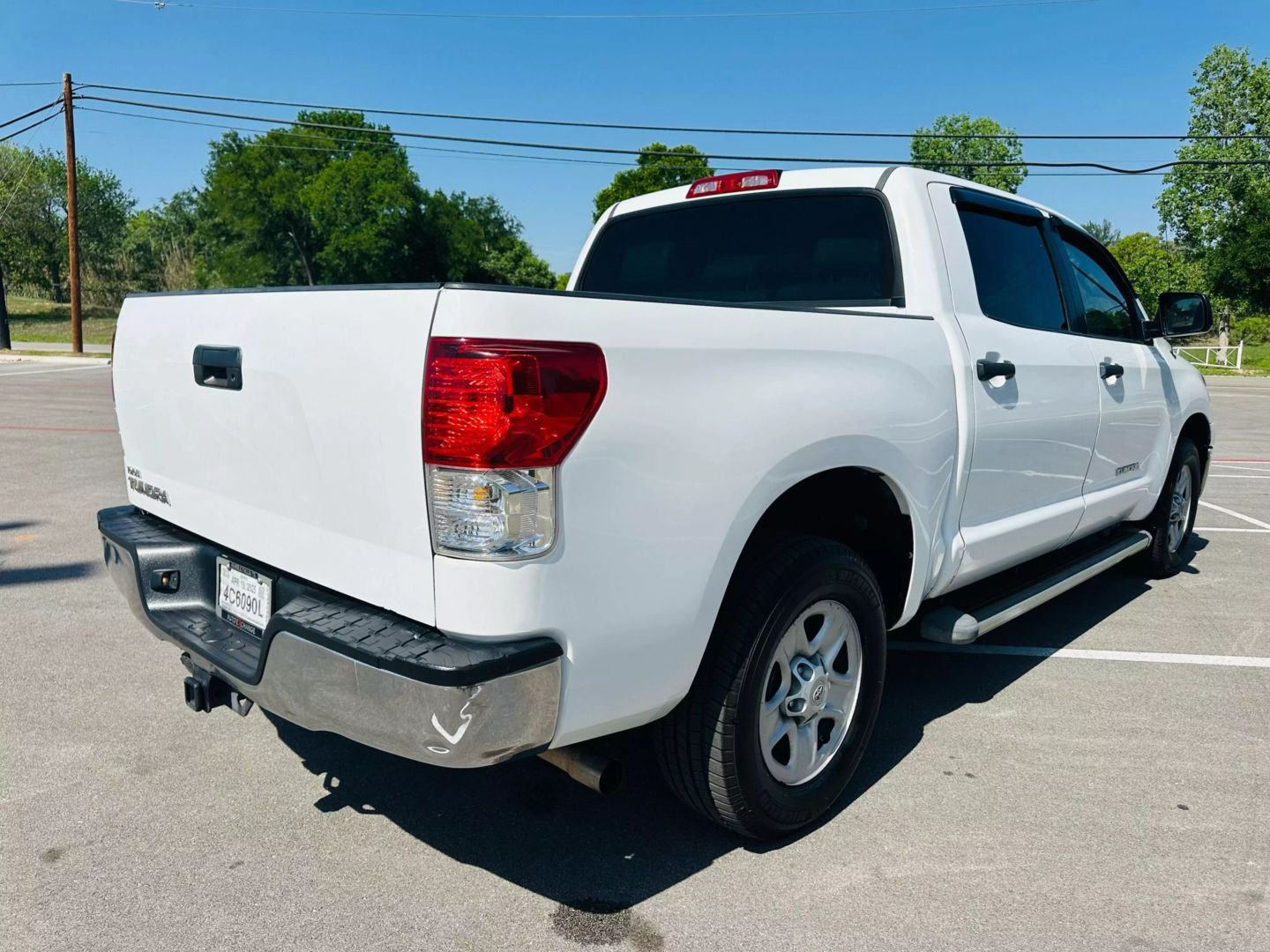 2010 Toyota Tundra Crewmax - Image 6