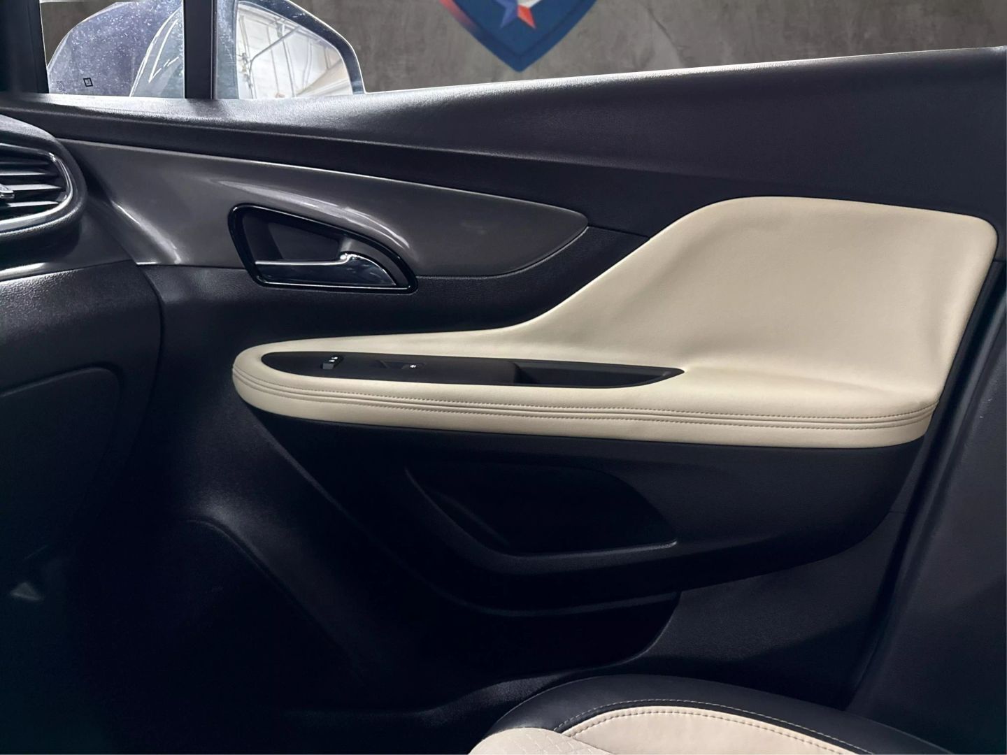 2017 Buick Encore - Image 36