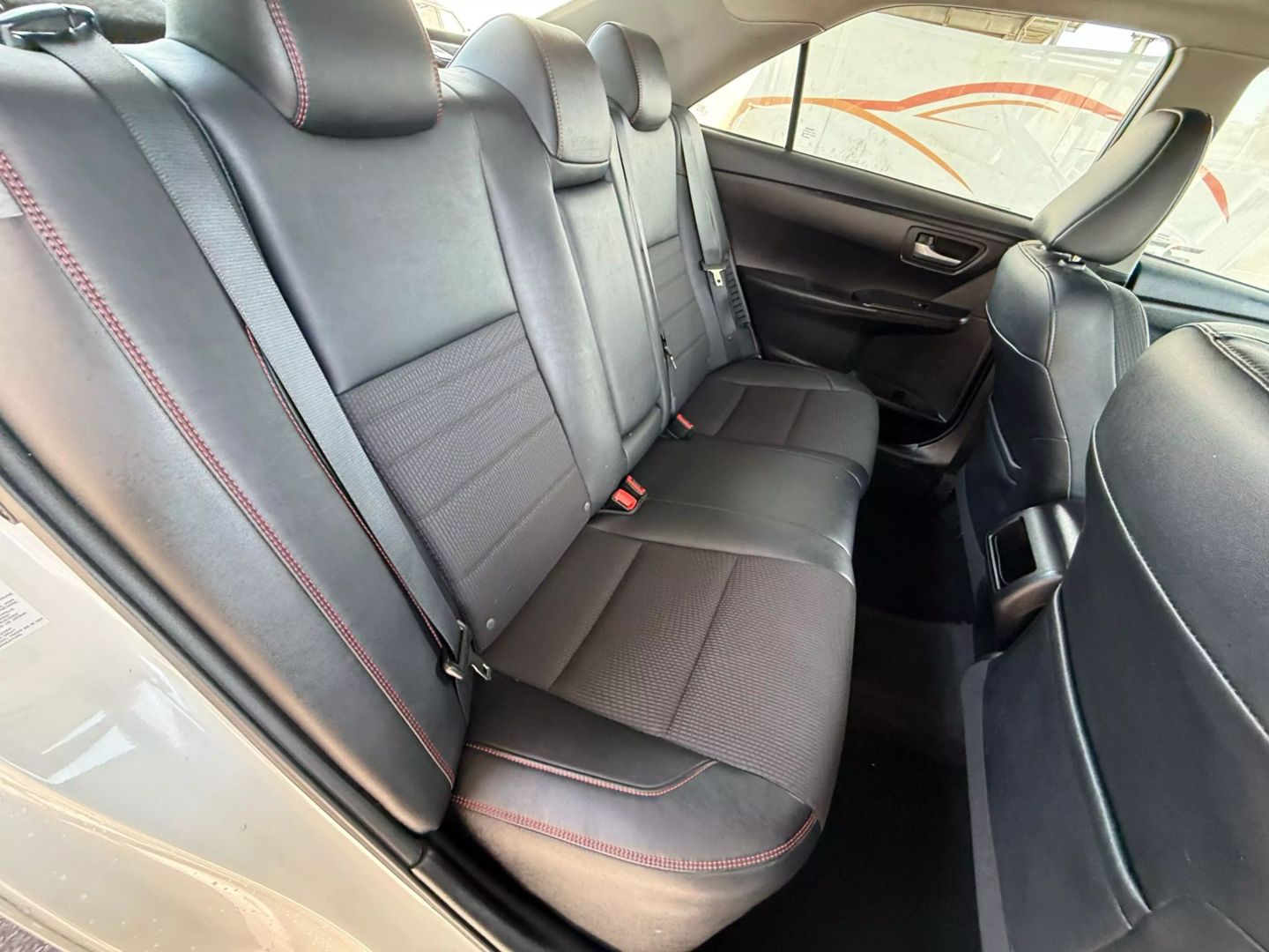 2016 Toyota Camry - Image 23