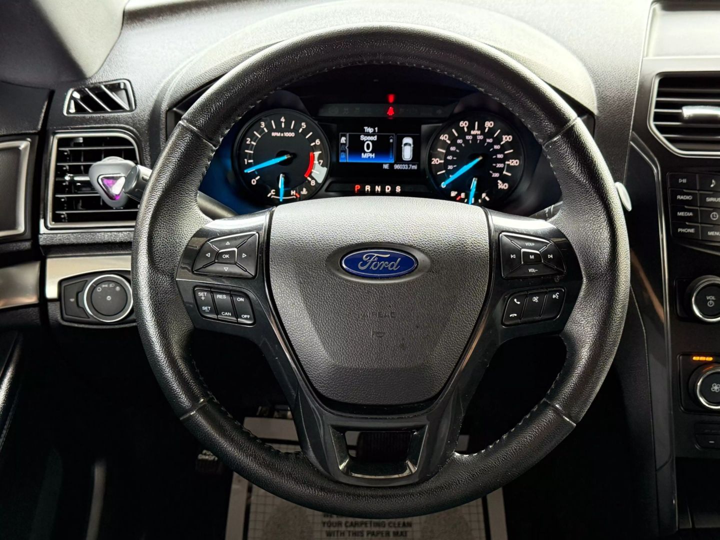 2018 Ford Explorer - Image 31