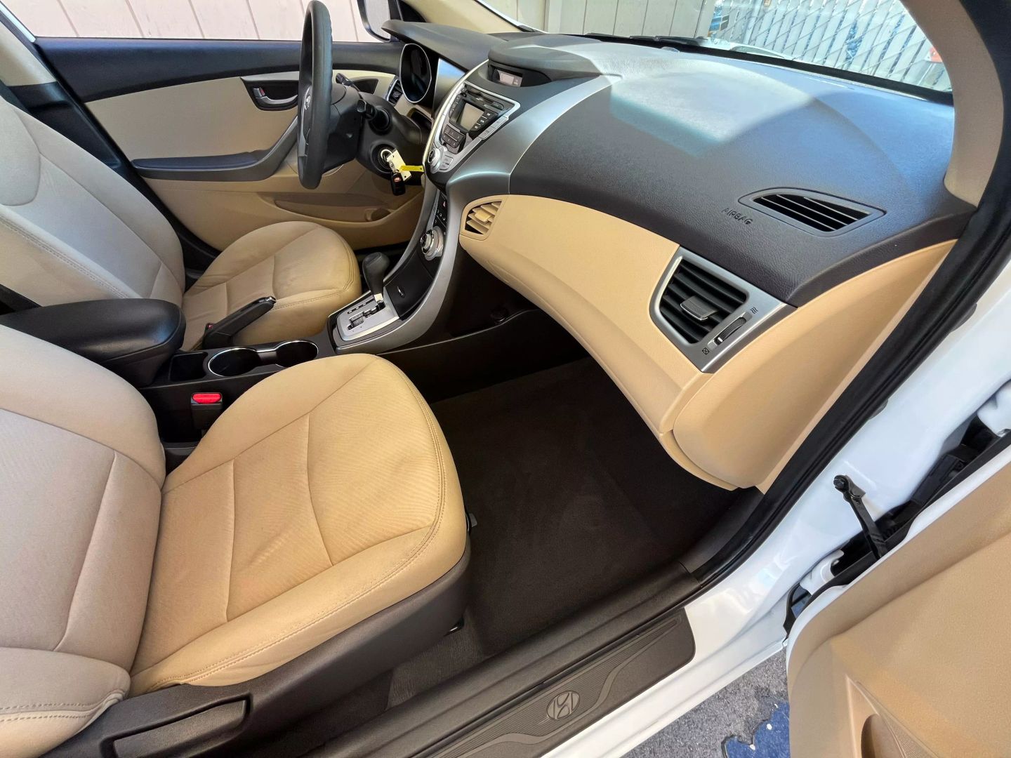 2012 Hyundai Elantra  Vin: 5npdh4ae8ch109177 Stock Id: 109177 - Image 12