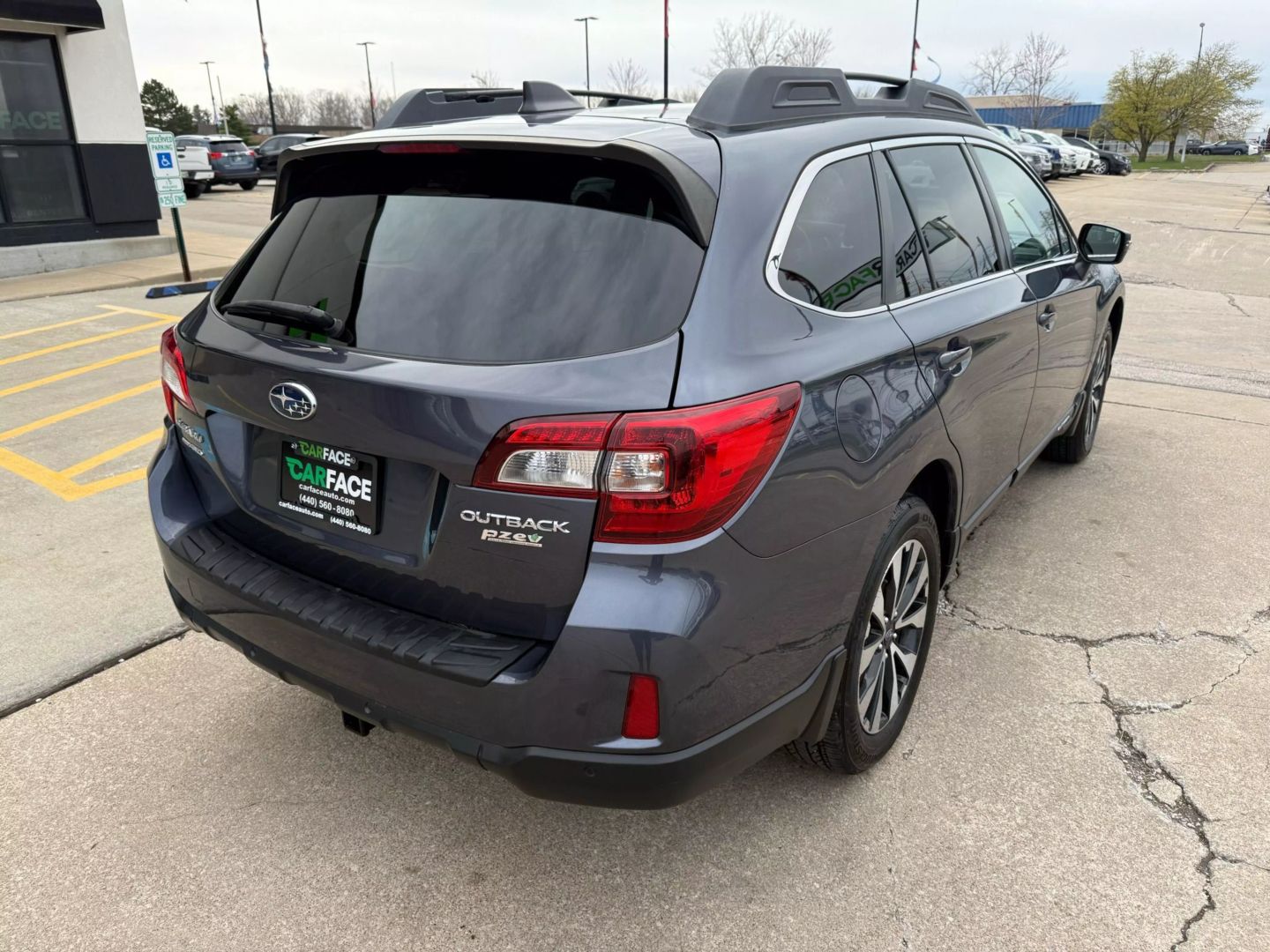 2017 Subaru Outback - Image 14