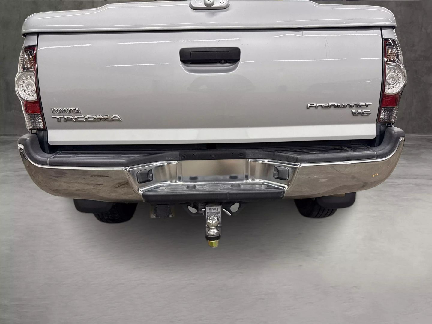 2011 Toyota Tacoma Double Cab - Image 12