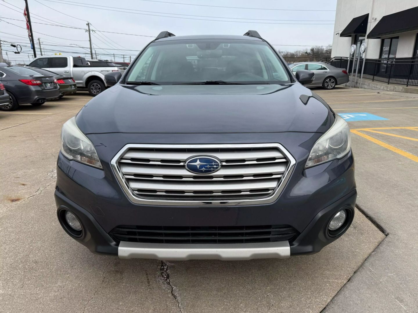 2017 Subaru Outback - Image 2