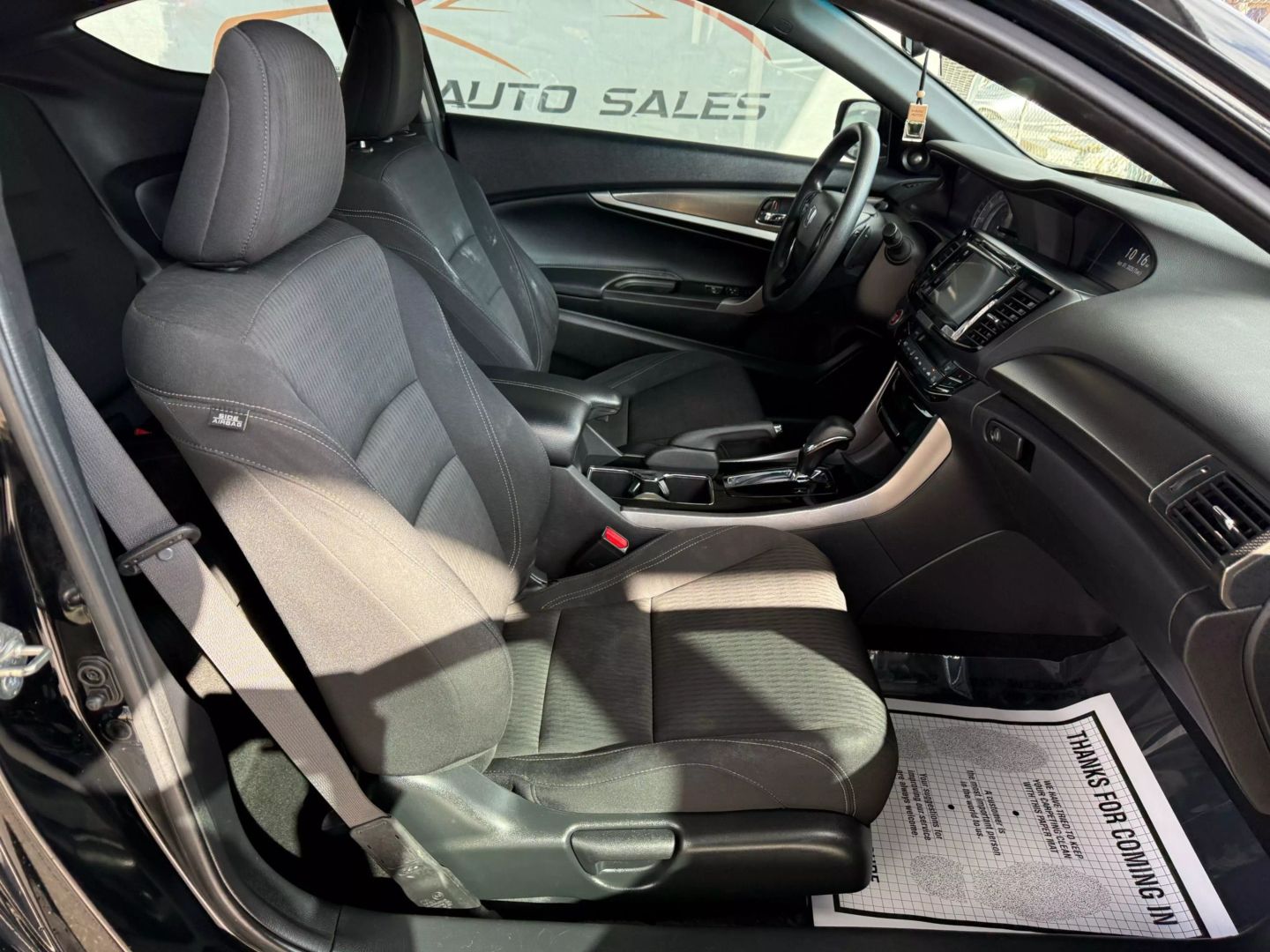 2017 Honda Accord - Image 20