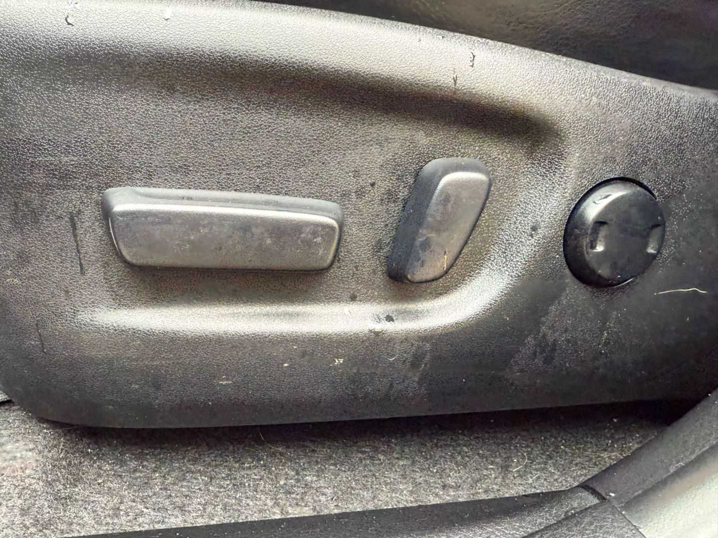 2015 Toyota Rav4 - Image 20