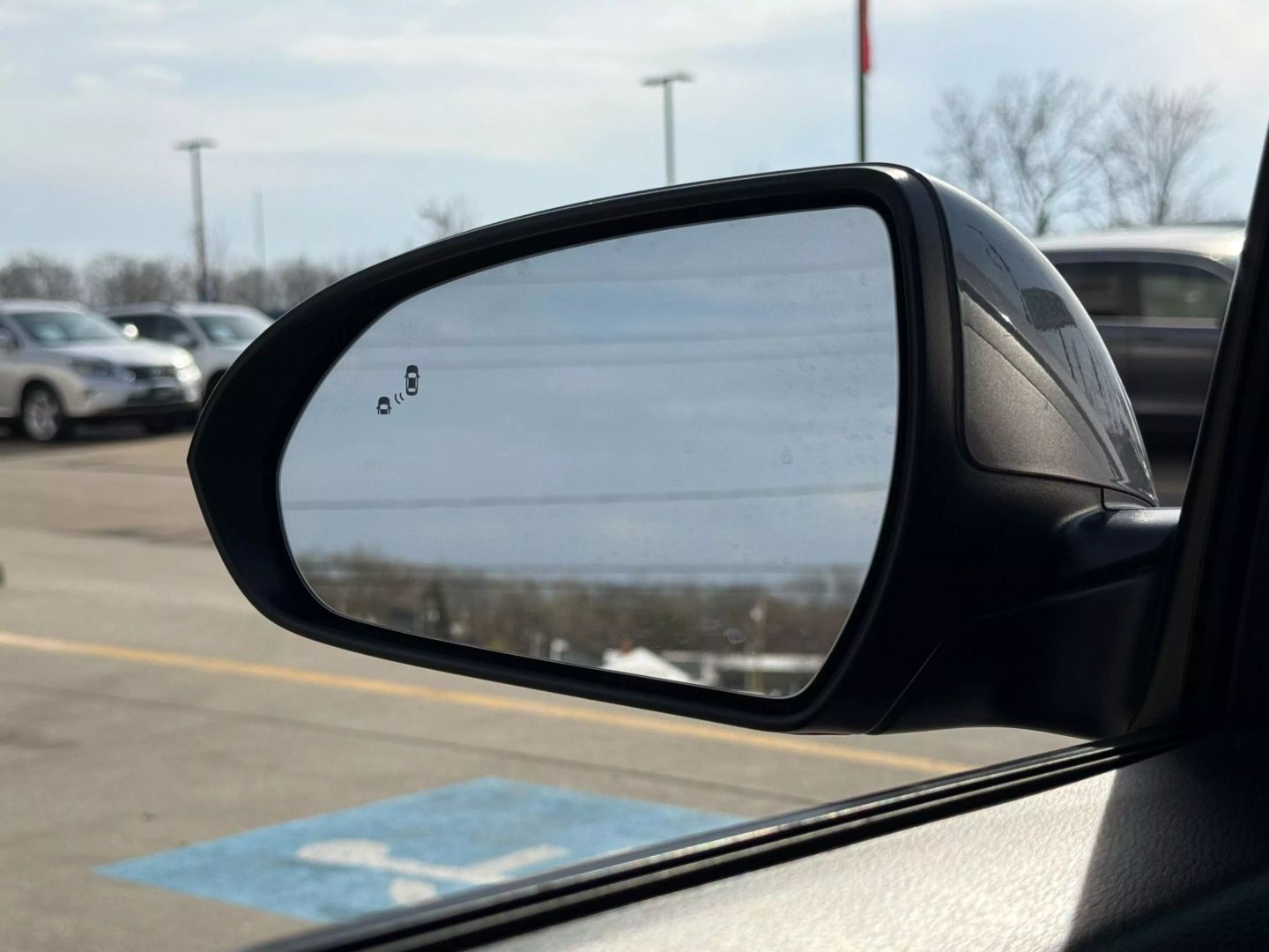 2018 Hyundai Elantra - Image 47