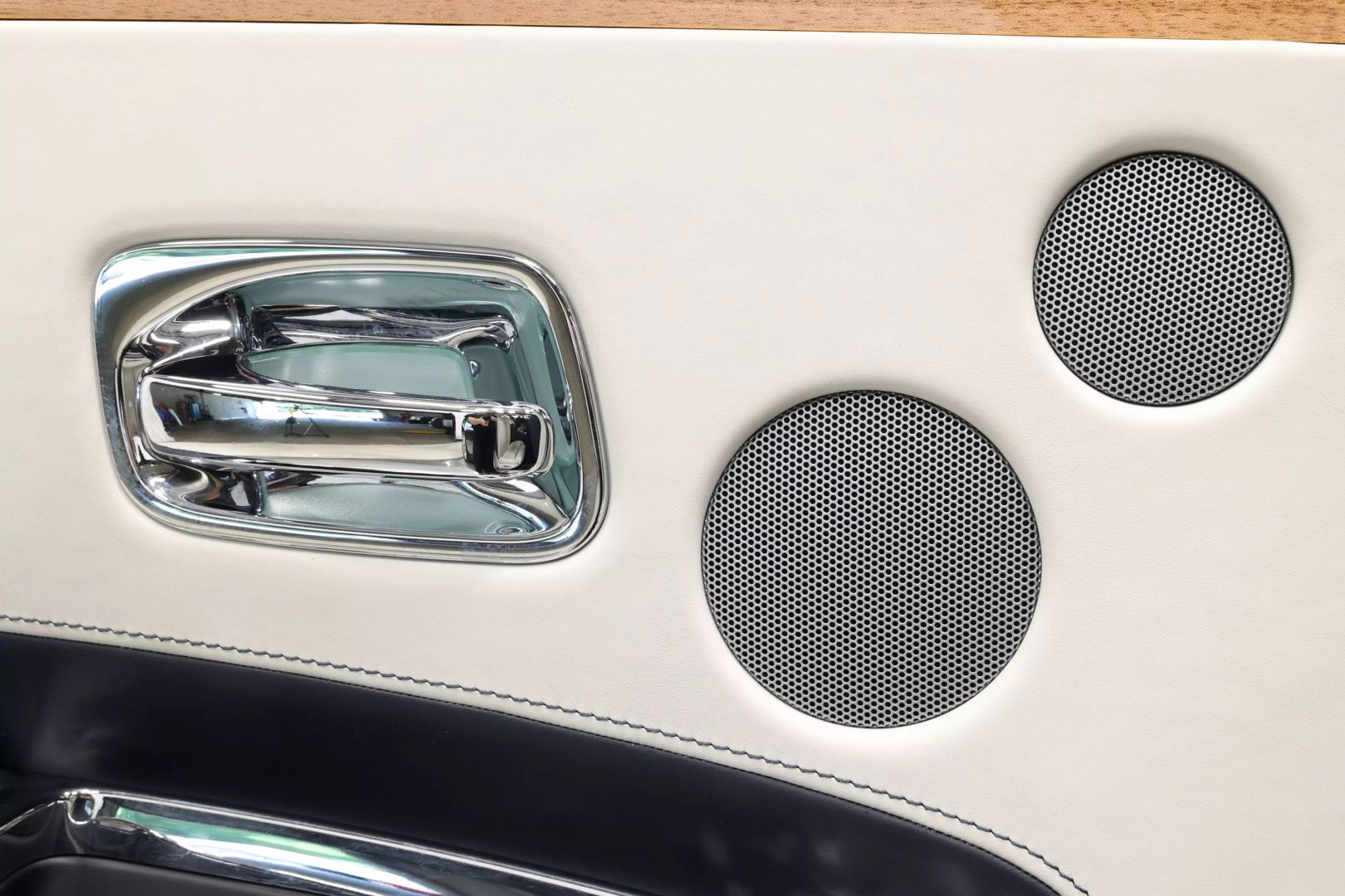 2018 Rolls-royce Ghost - Image 11