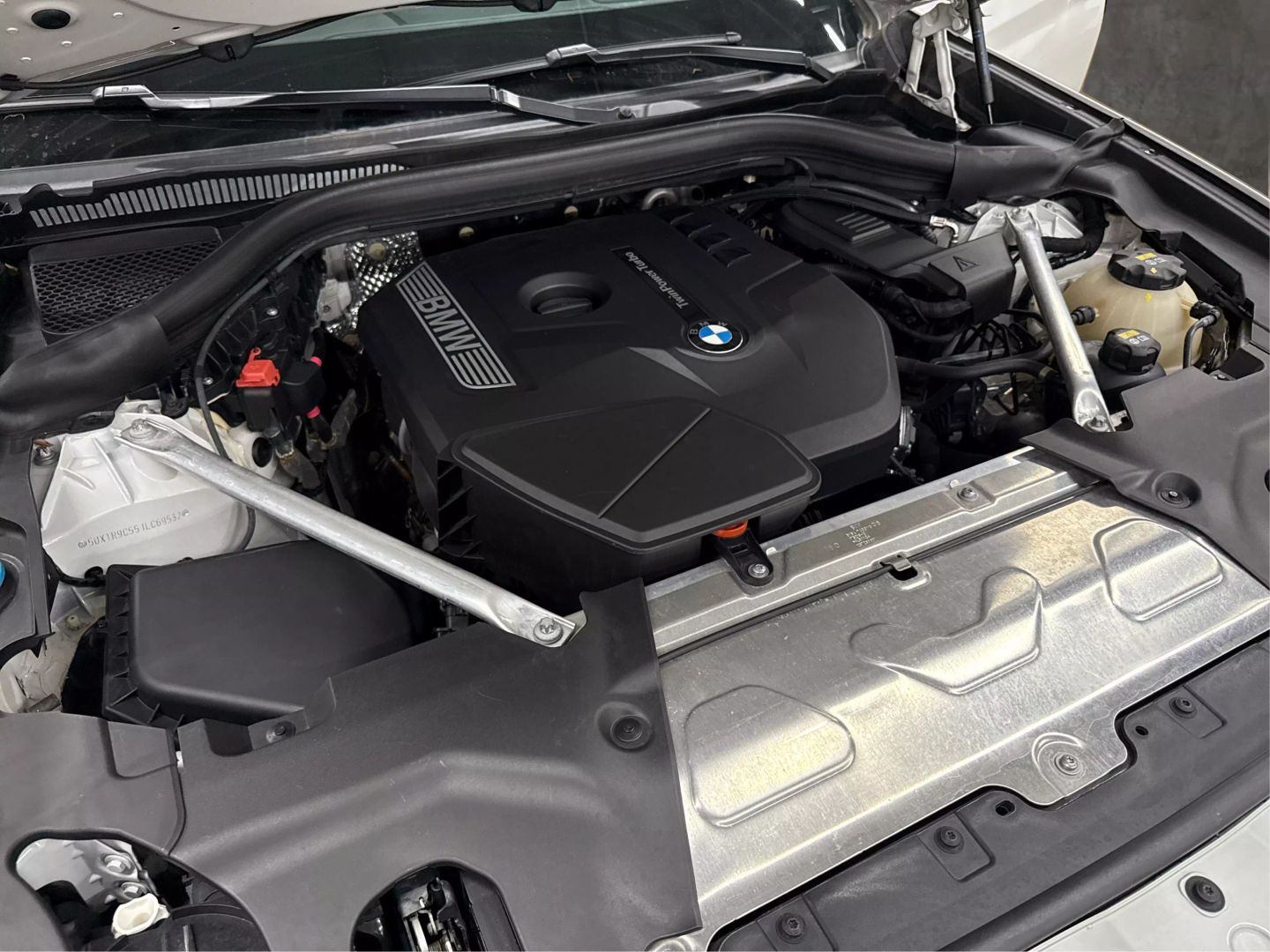 2018 Bmw X3 - Image 9