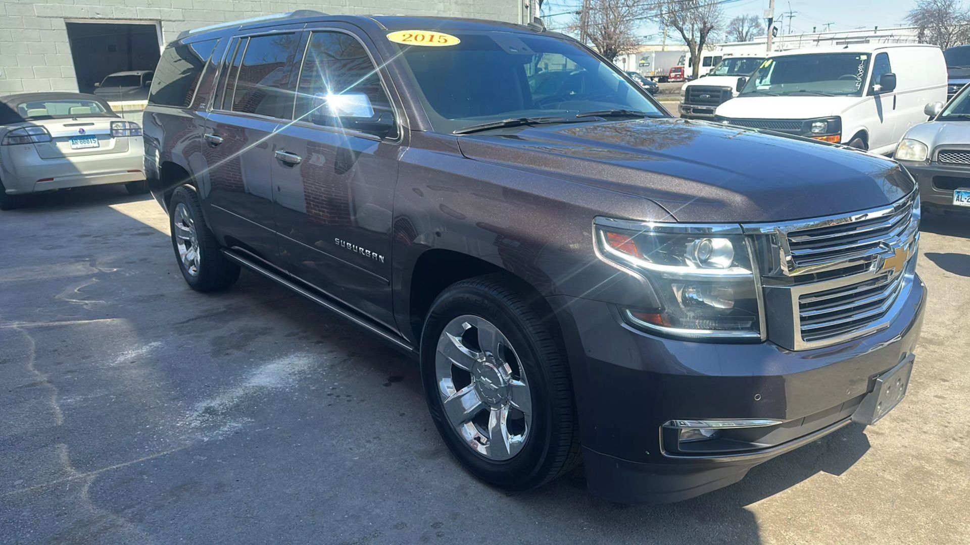 Image 2 of 2015 CHEVROLET SUBURBAN