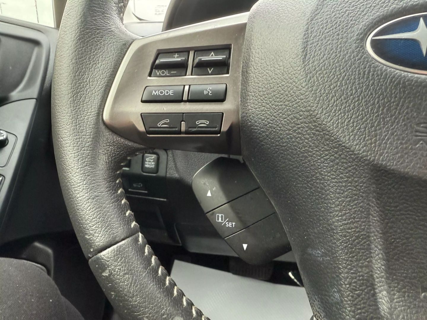 2015 Subaru Forester - Image 31