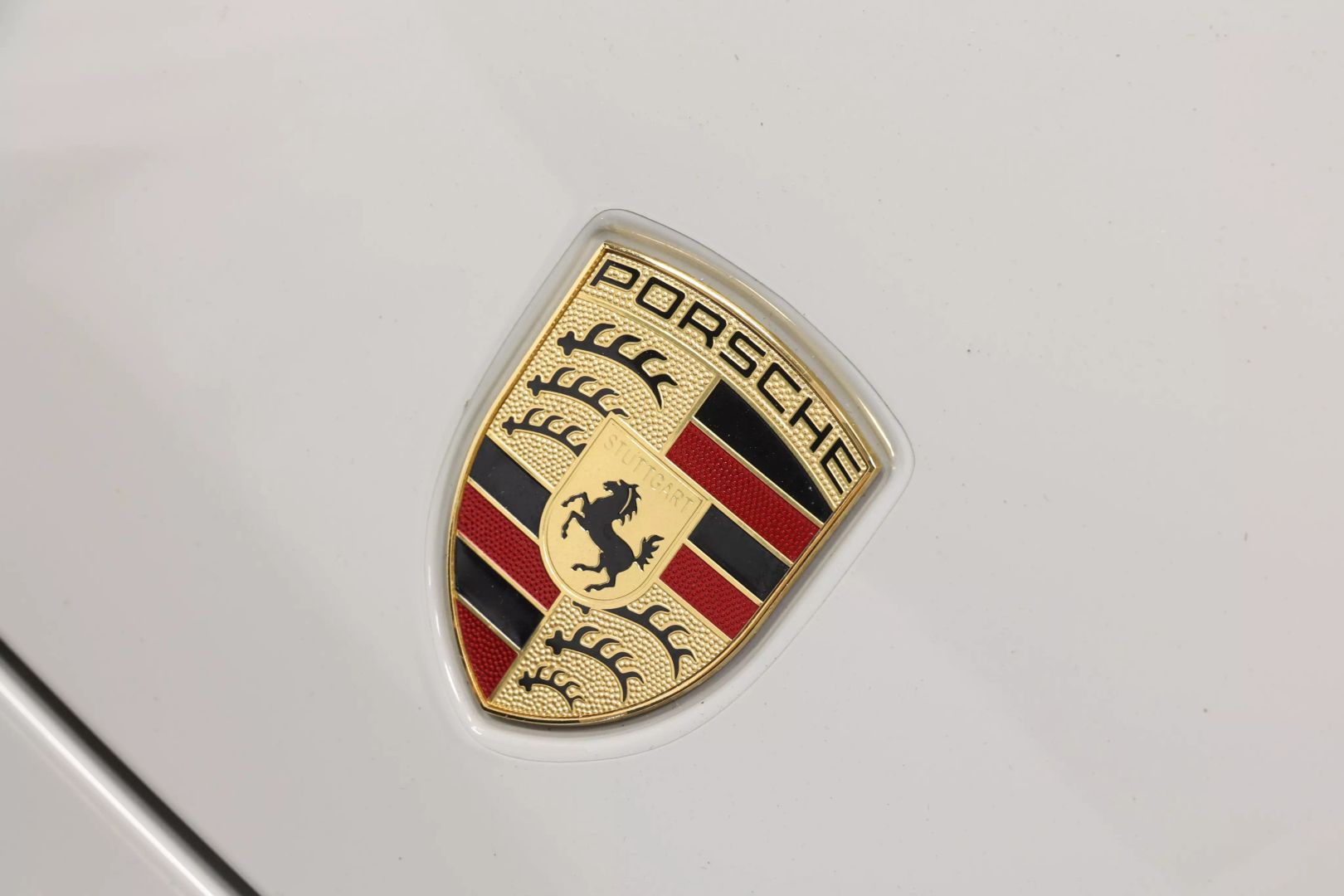 2017 Porsche Panamera - Image 124