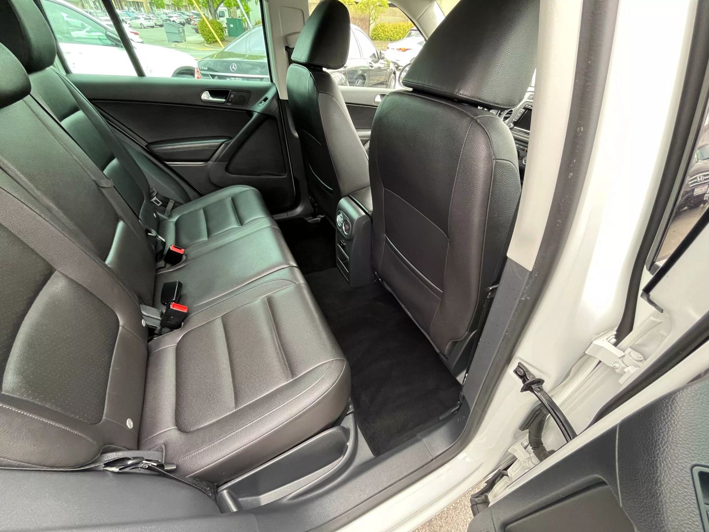 2015 Volkswagen Tiguan  Vin: Wvgav7ax6fw600663 Stock Id: 600663 - Image 15
