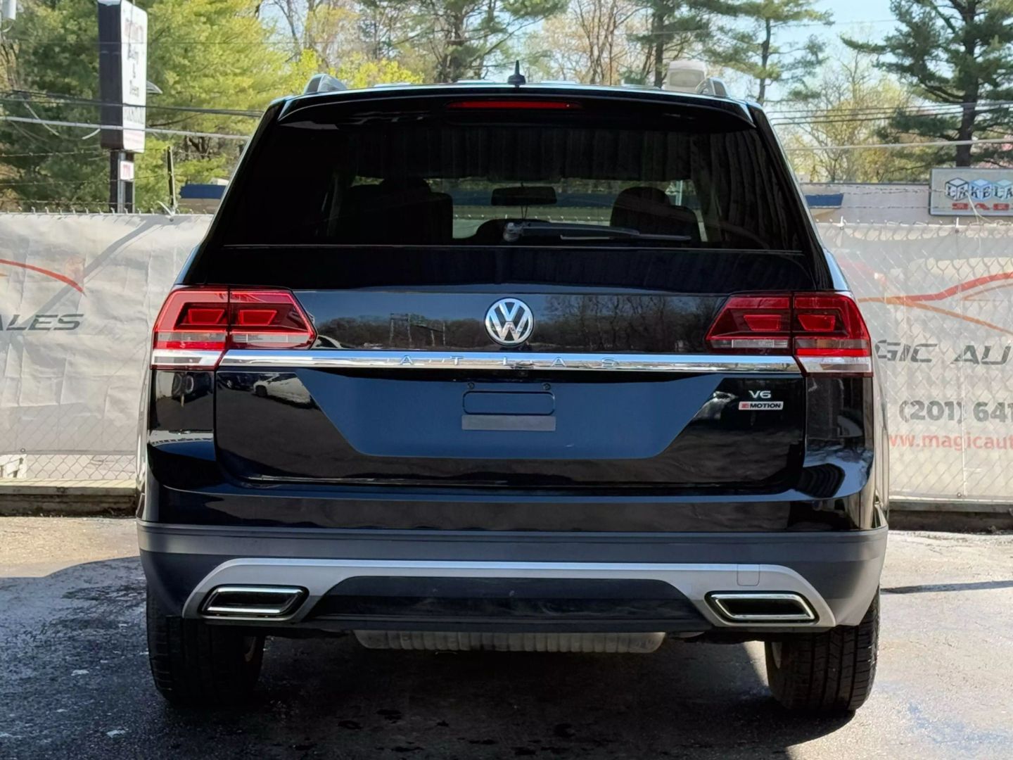 2018 Volkswagen Atlas - Image 10
