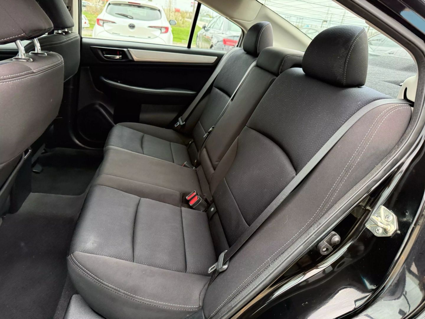 2017 Subaru Legacy - Image 19