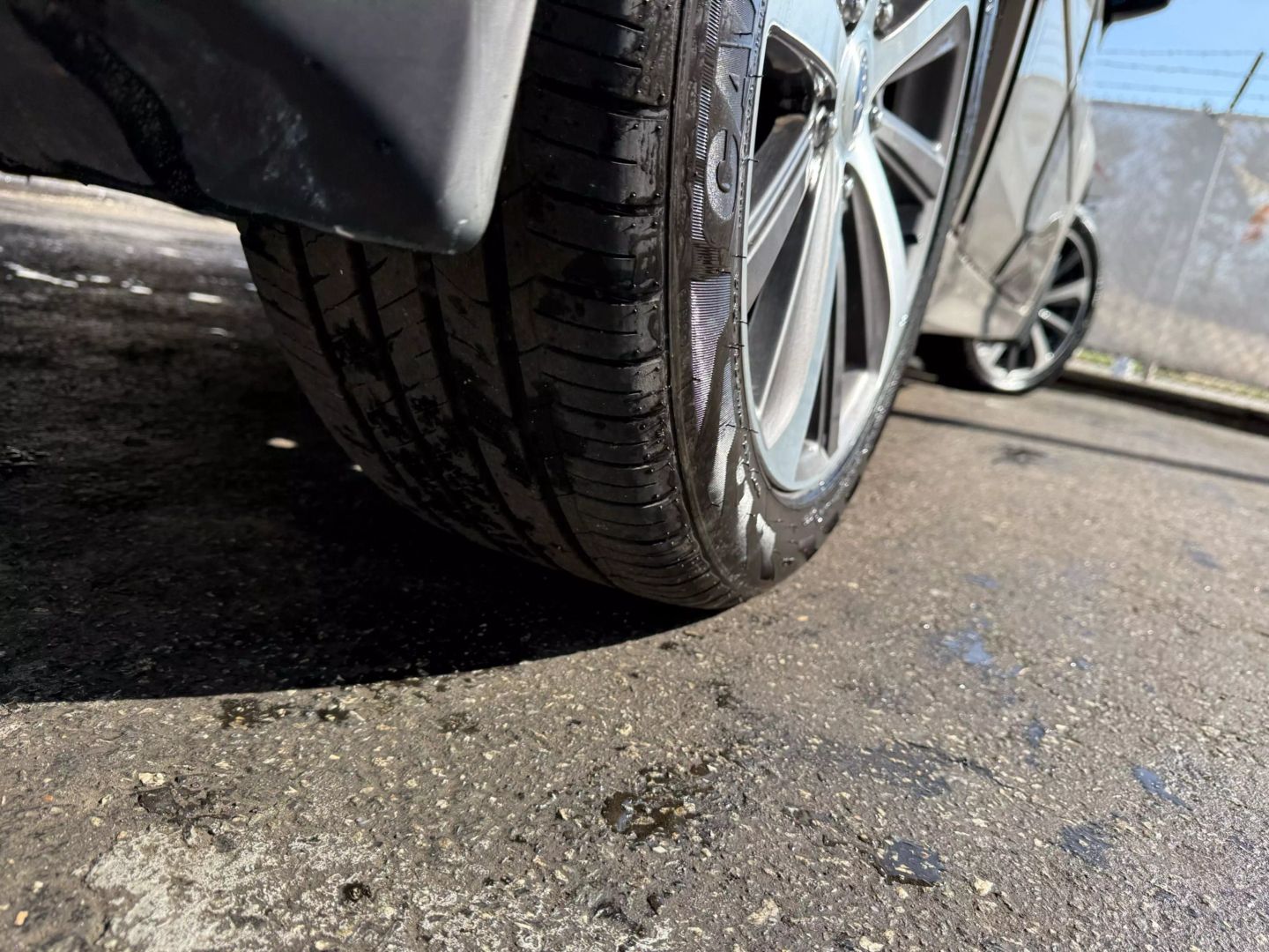 2017 Subaru Legacy - Image 48