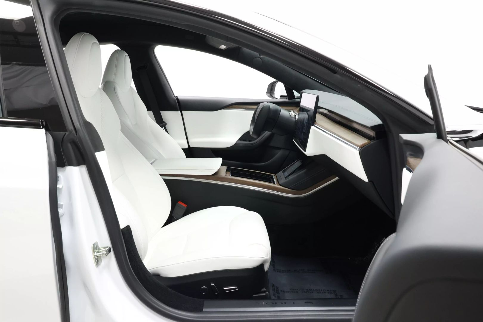 2022 Tesla Model S - Image 74