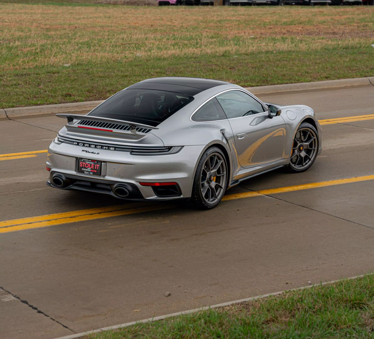 2021 Porsche 911 - Image 48